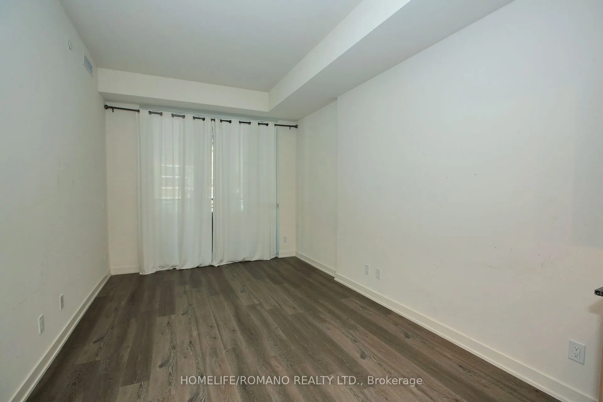 10 Deerlick Court, #207