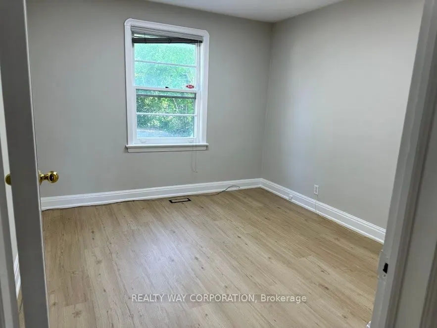 629 Sheppard Avenue W