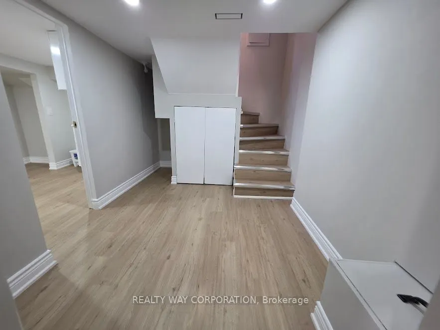 629 Sheppard Avenue W