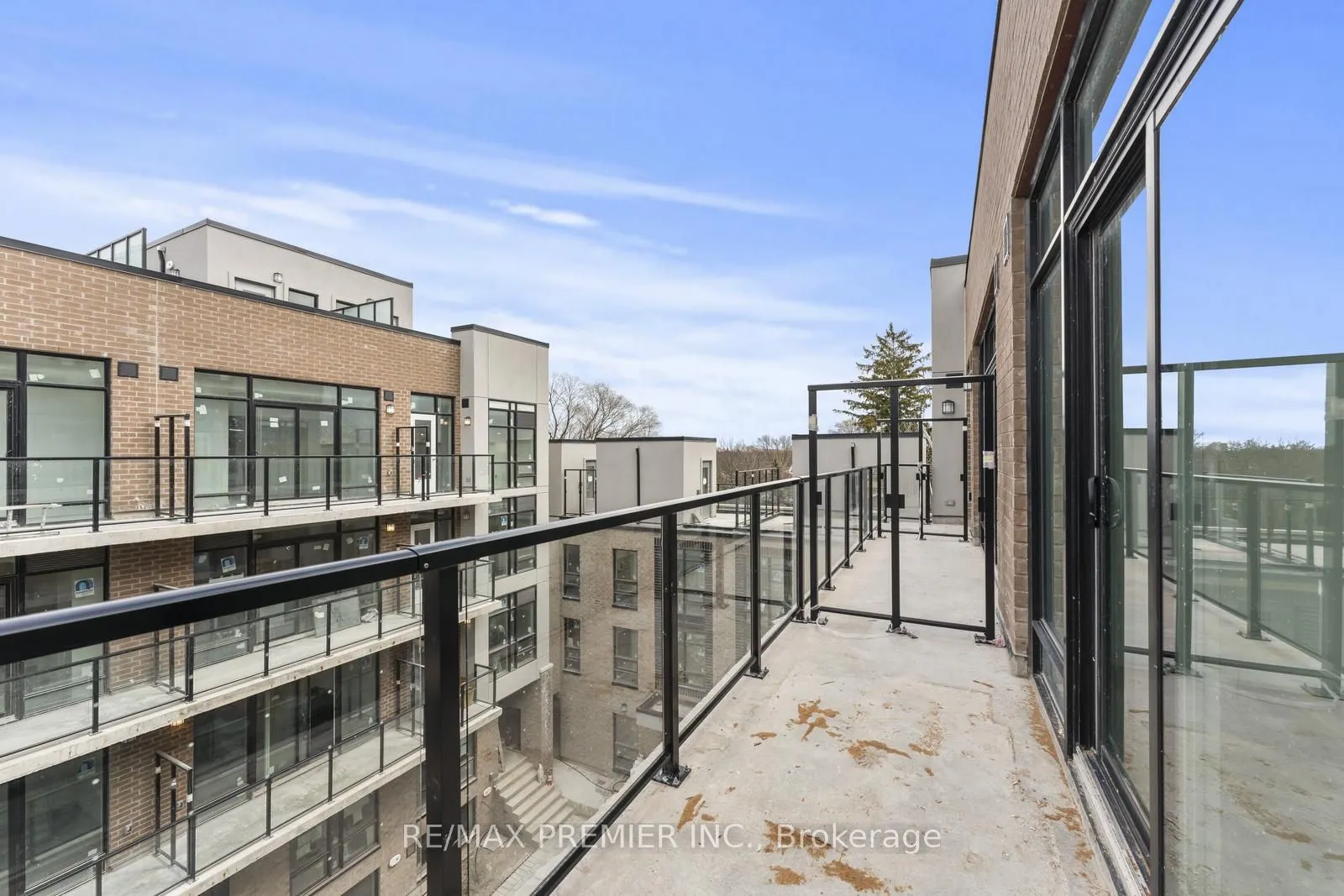 851 Sheppard Avenue W, #15