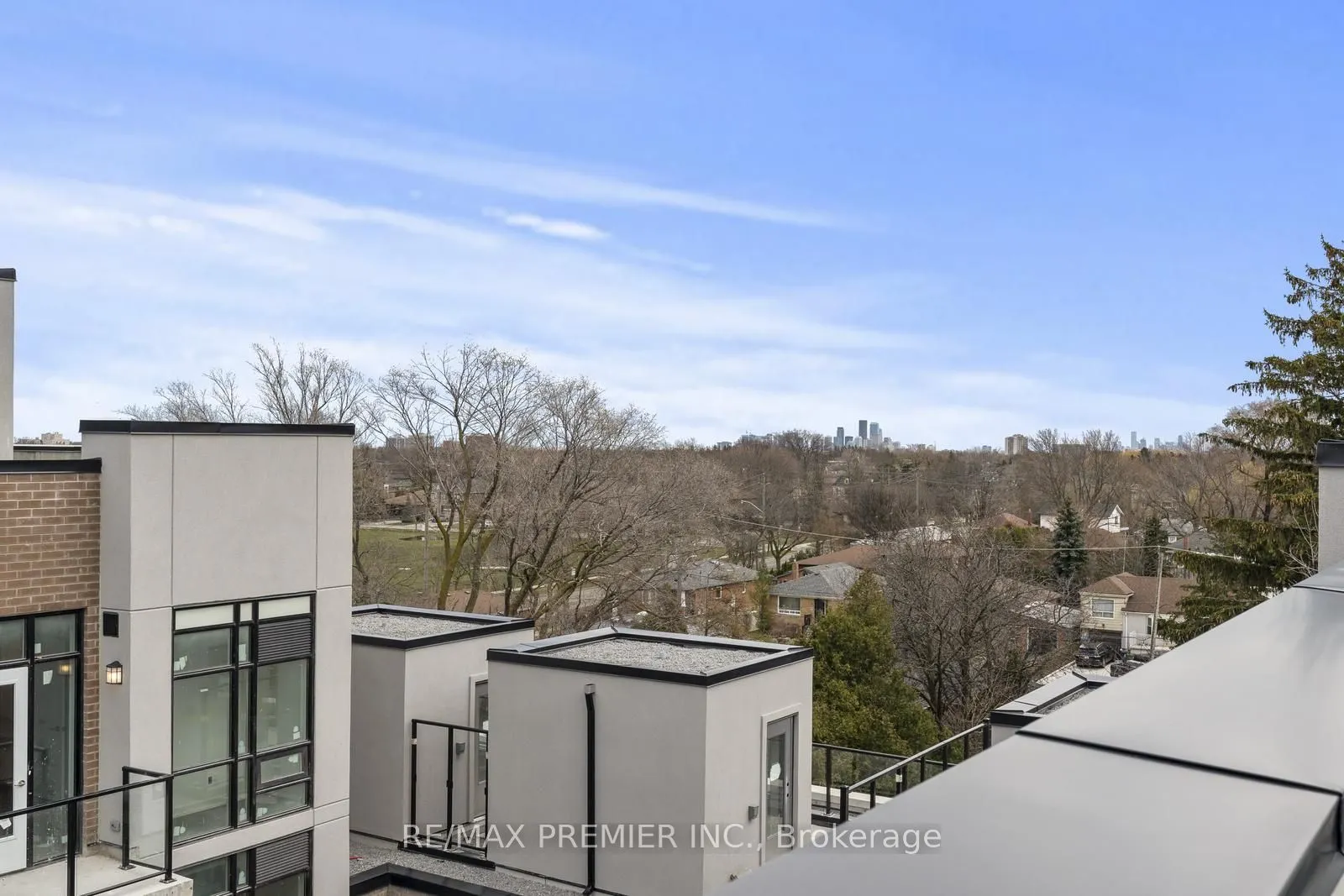 851 Sheppard Avenue W, #15