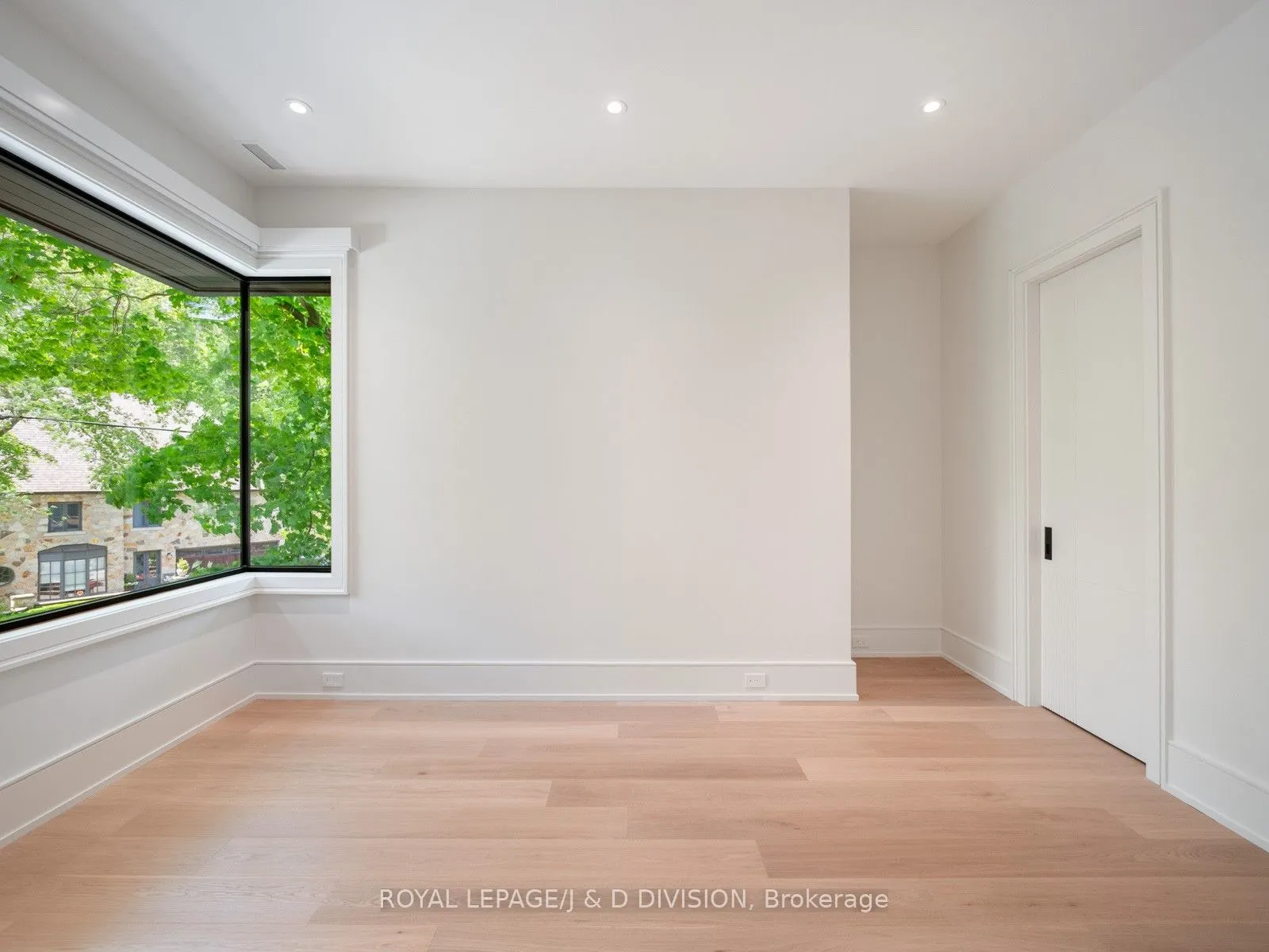 5 Fidelia Avenue