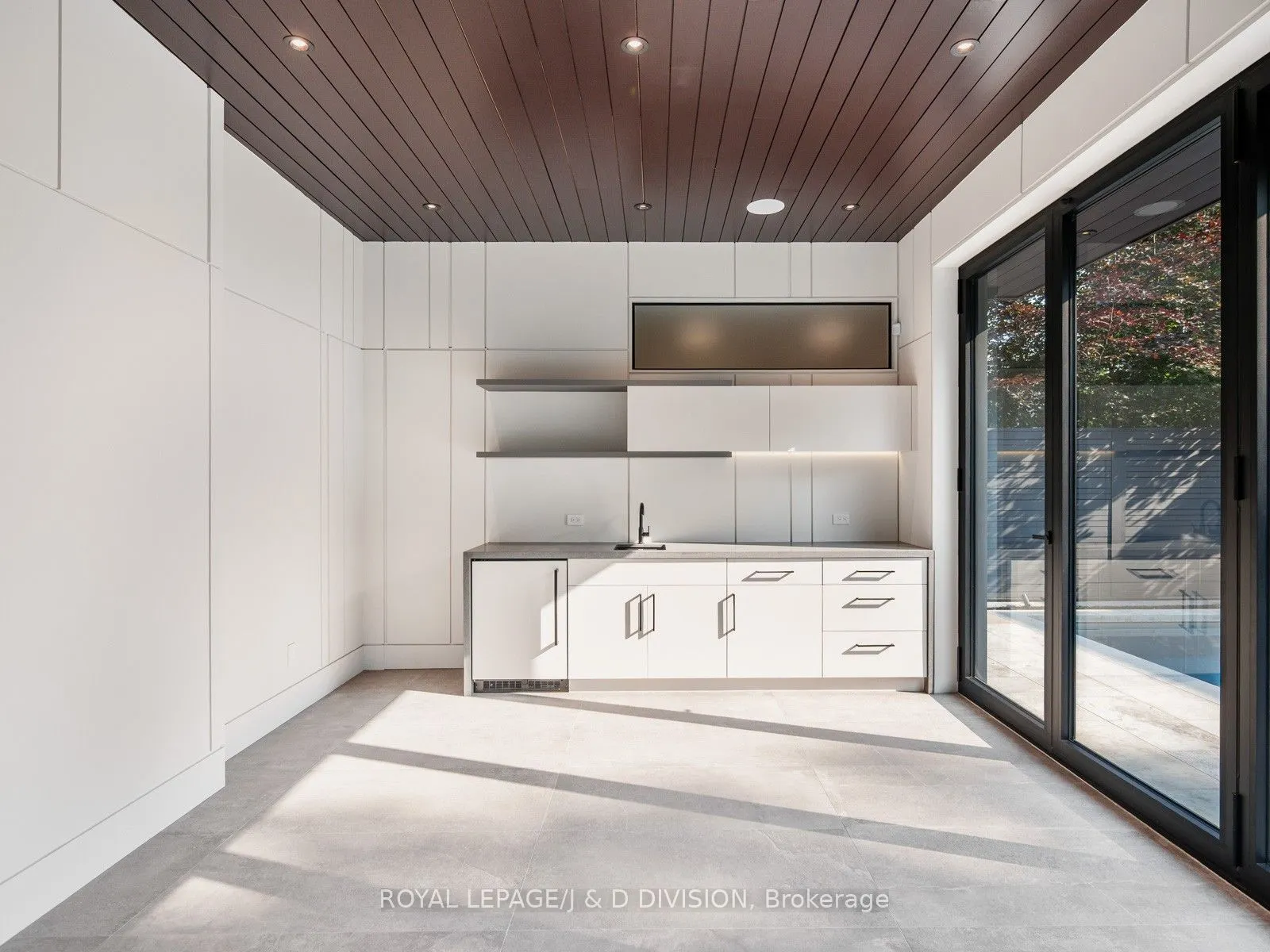 5 Fidelia Avenue
