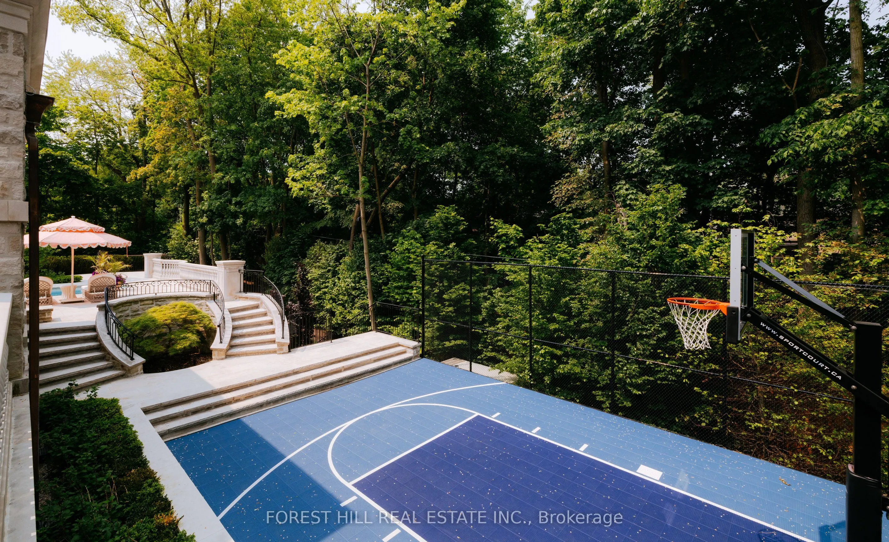 221 Forest Hill Road