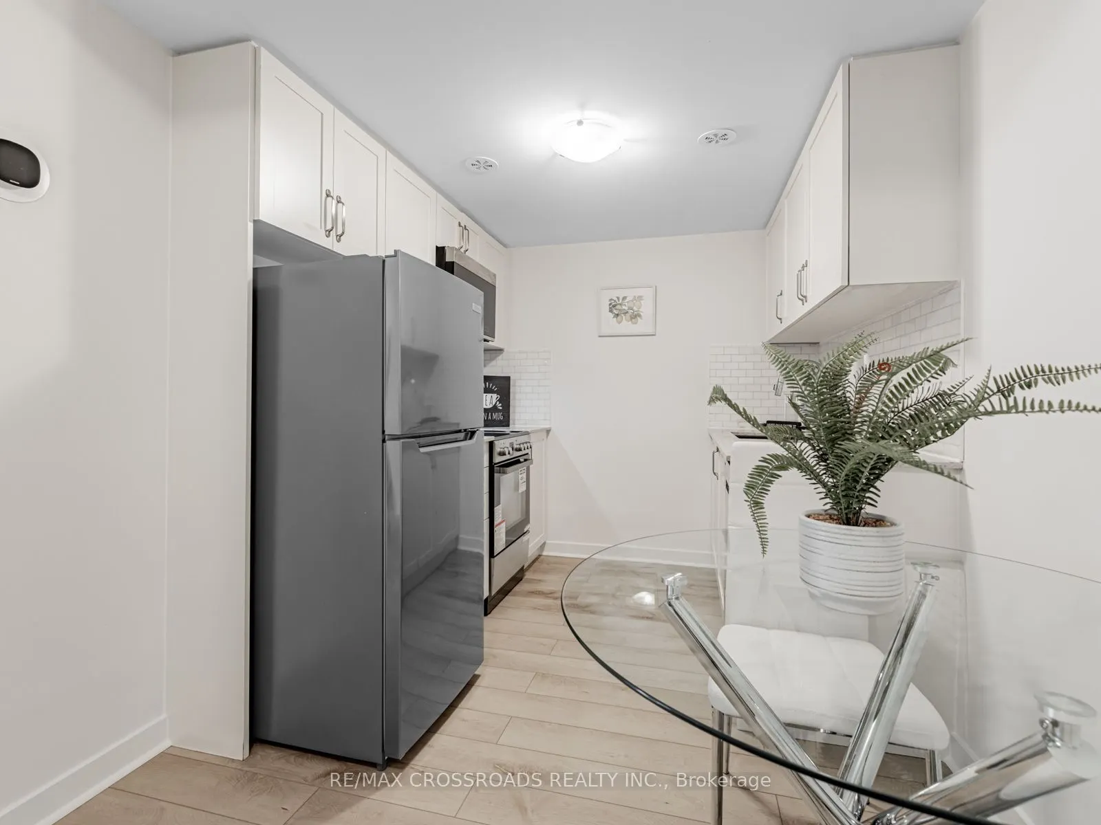 12 Marquette Avenue, #4