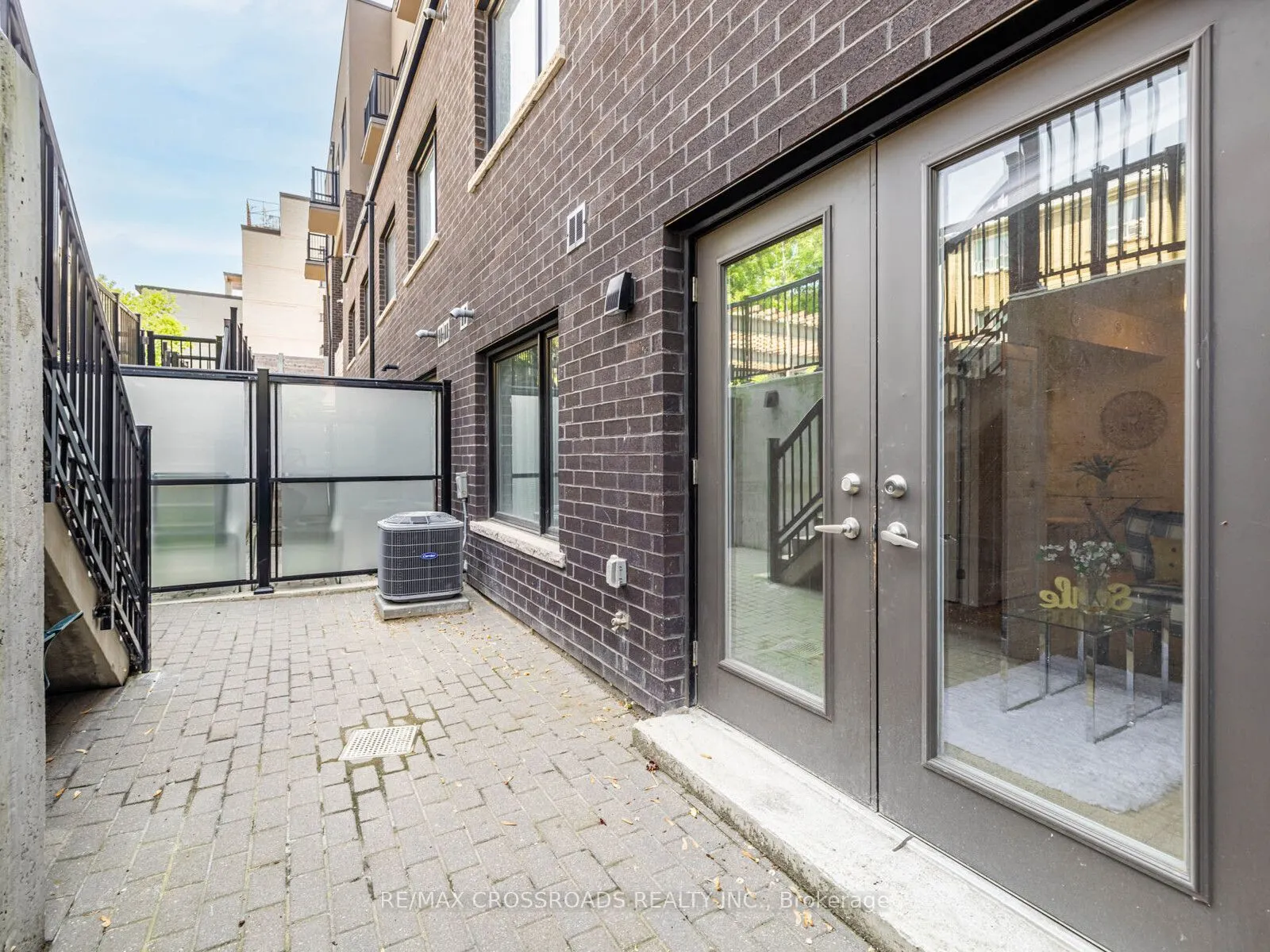 12 Marquette Avenue, #4