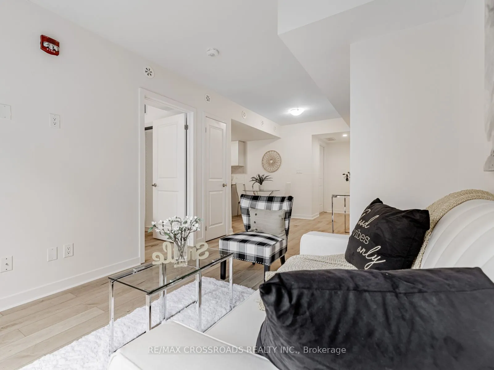 12 Marquette Avenue, #4