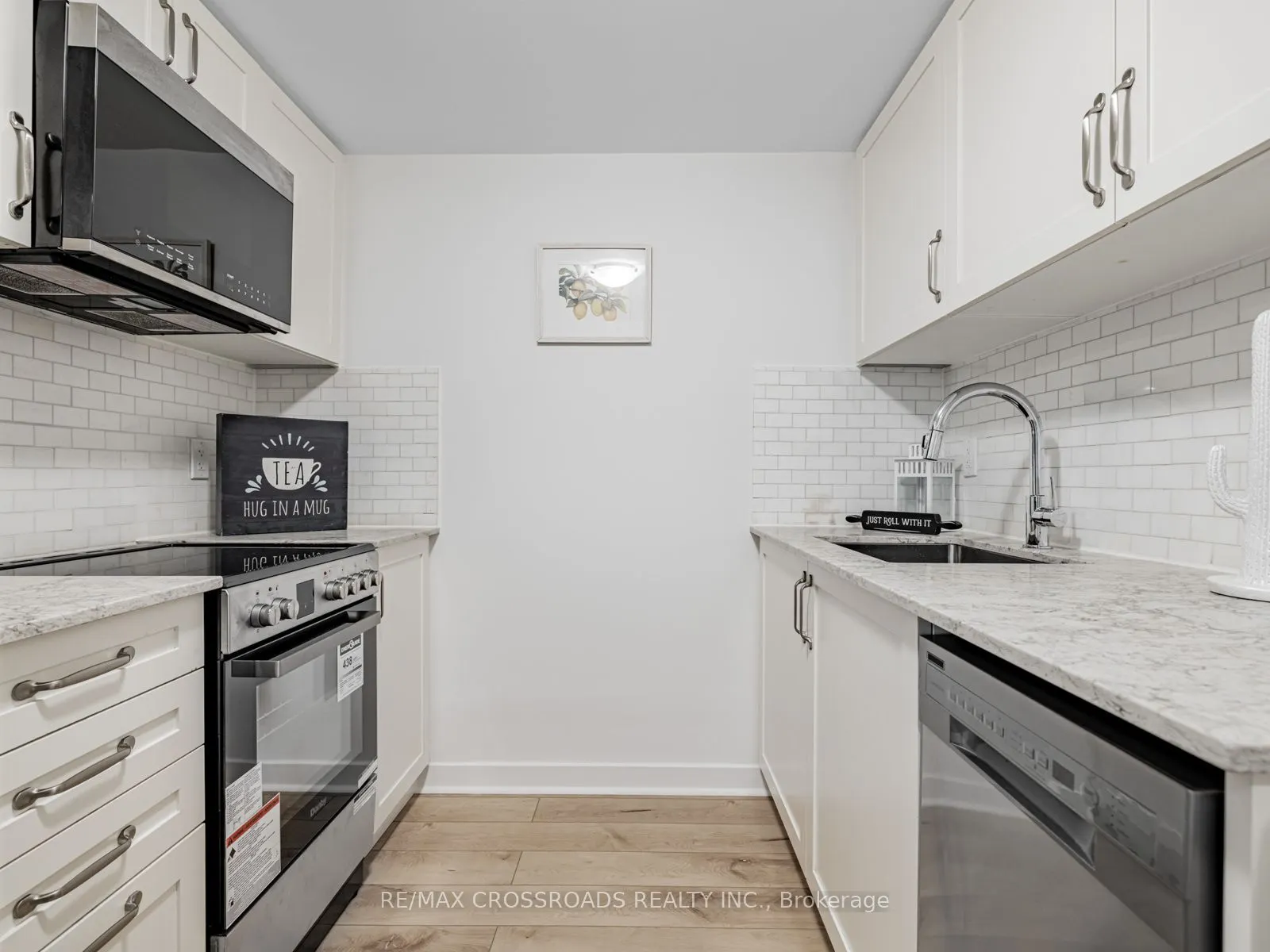12 Marquette Avenue, #4