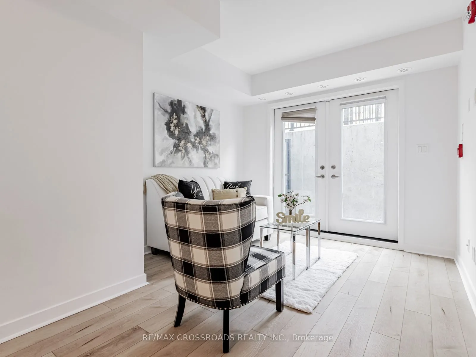12 Marquette Avenue, #4