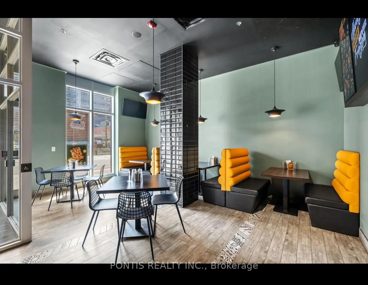 410 BATHURST Street, #B5