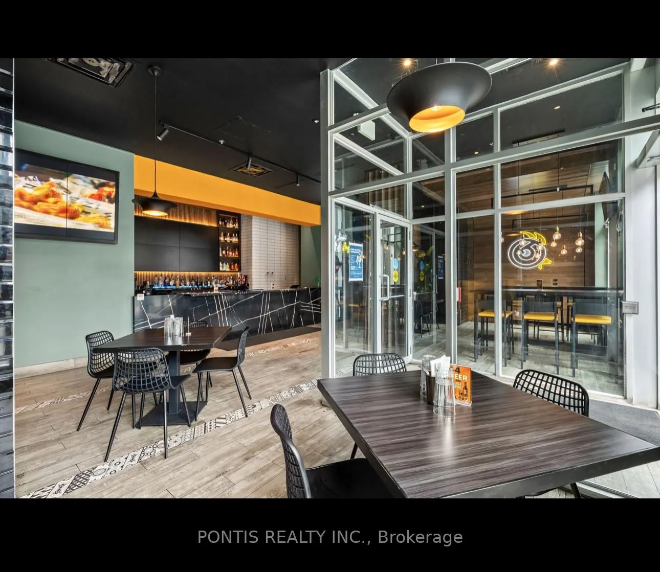 410 BATHURST Street, #B5