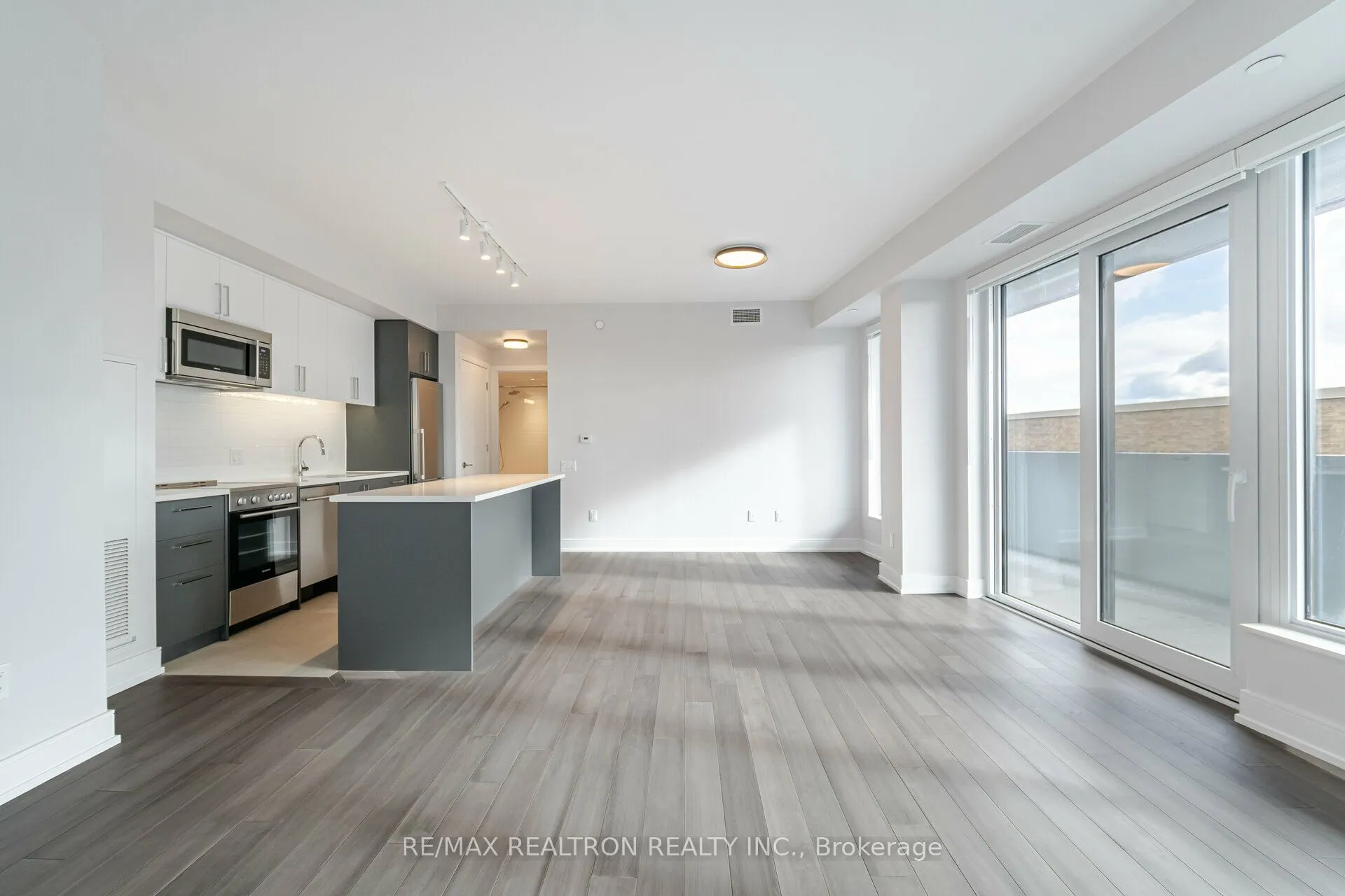 2525 Bathurst Street, #1003