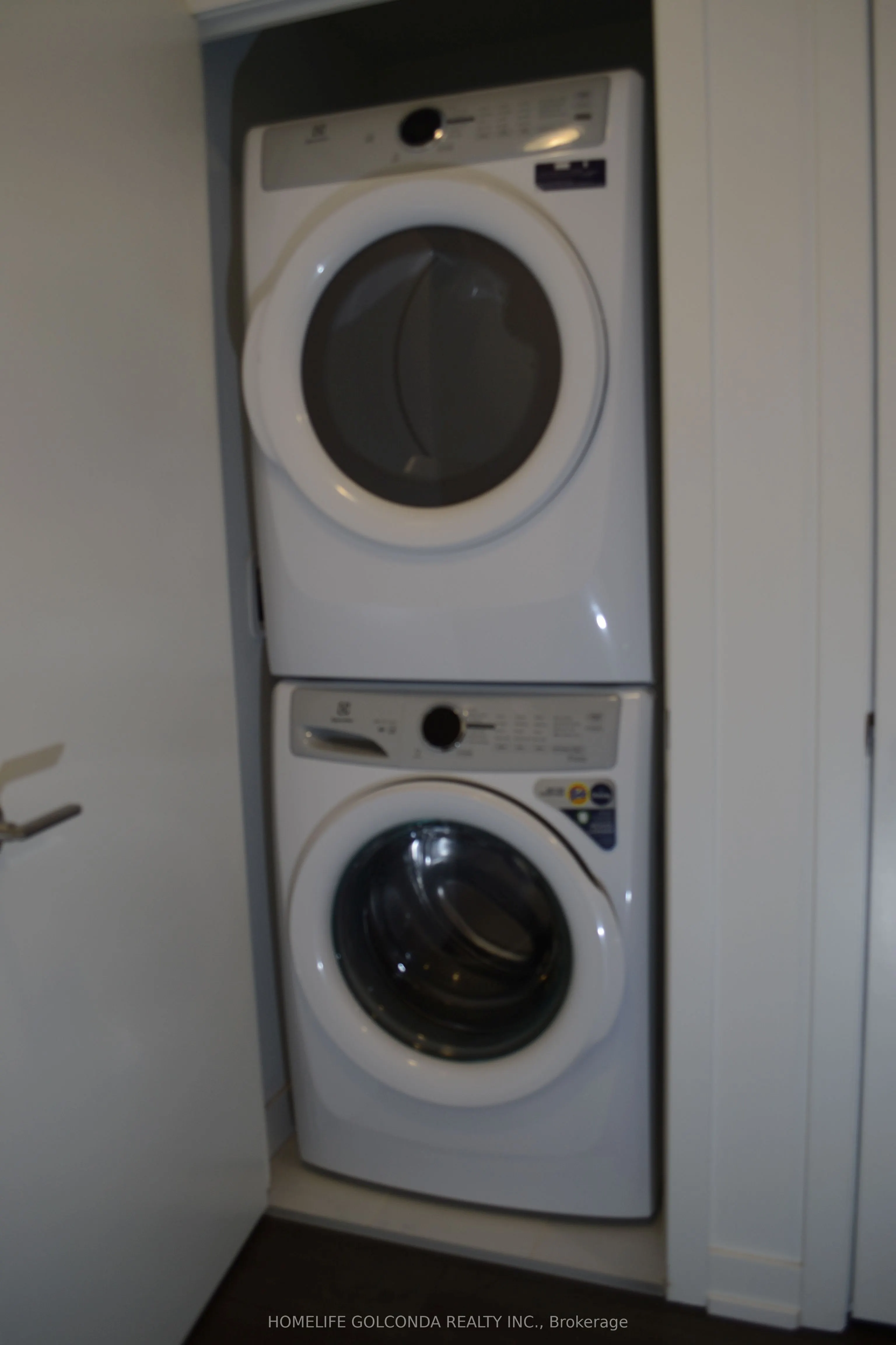 7 Golden Lion Heights, #N1010