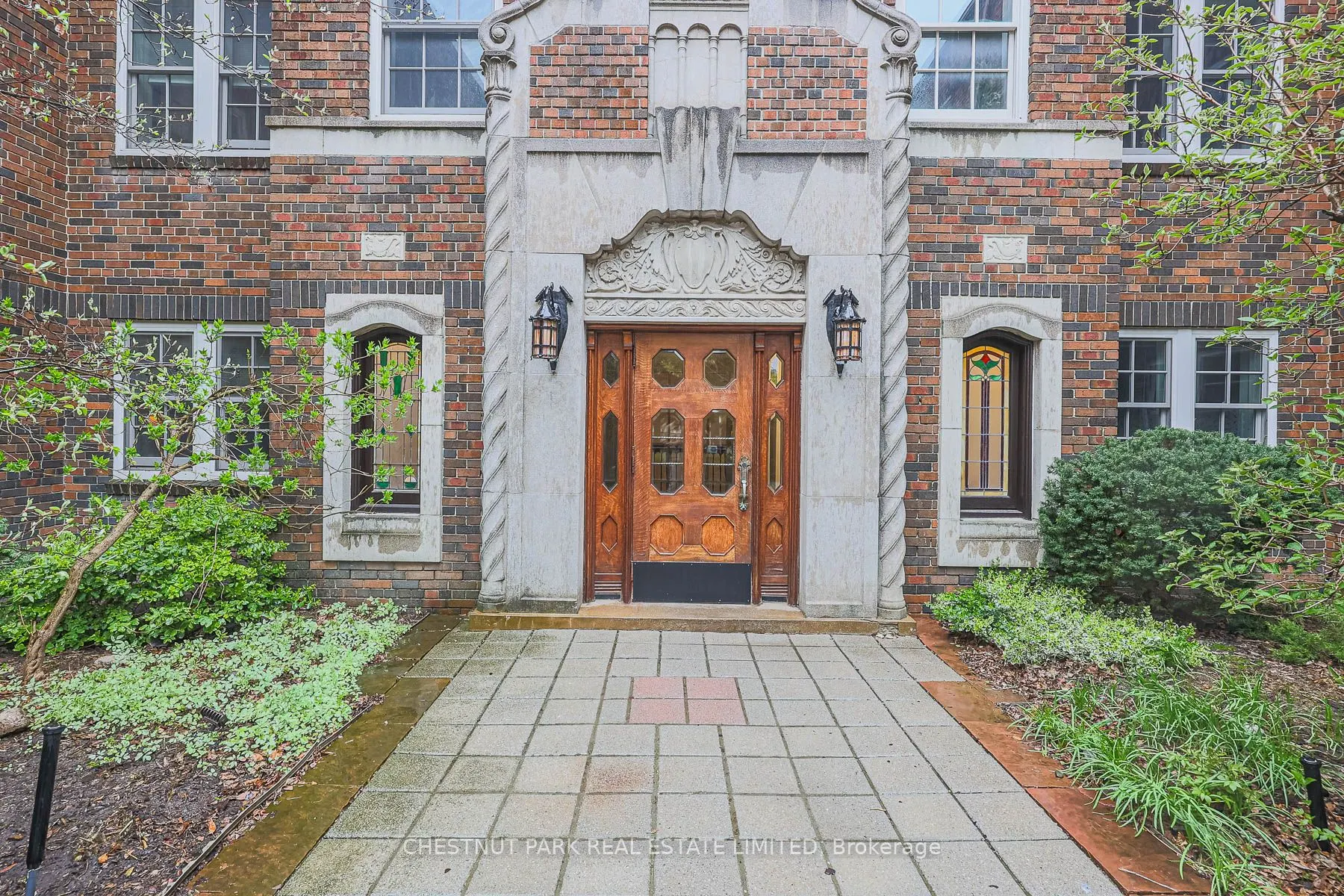 480 Oriole Parkway, #111