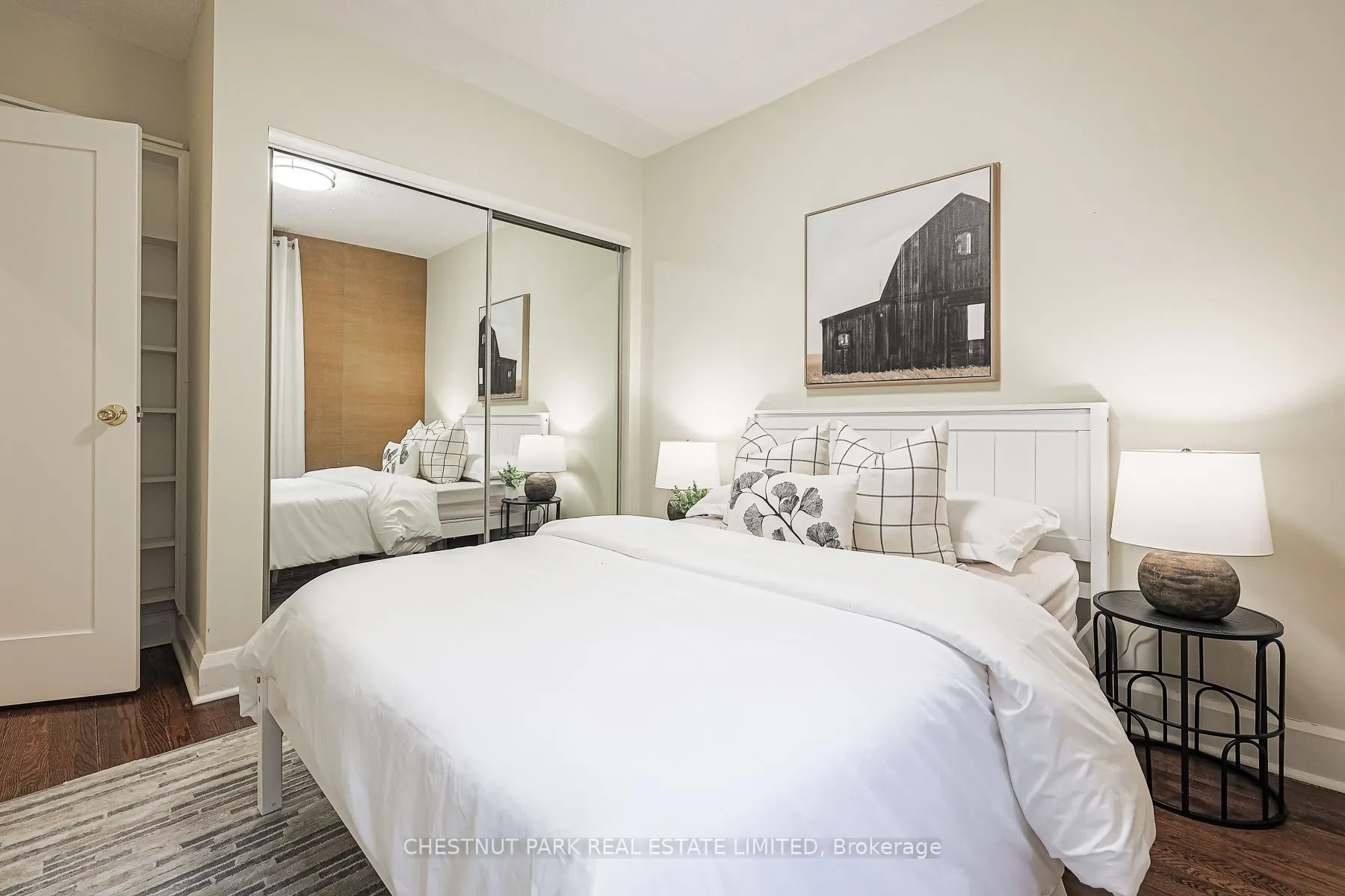 480 Oriole Parkway, #111