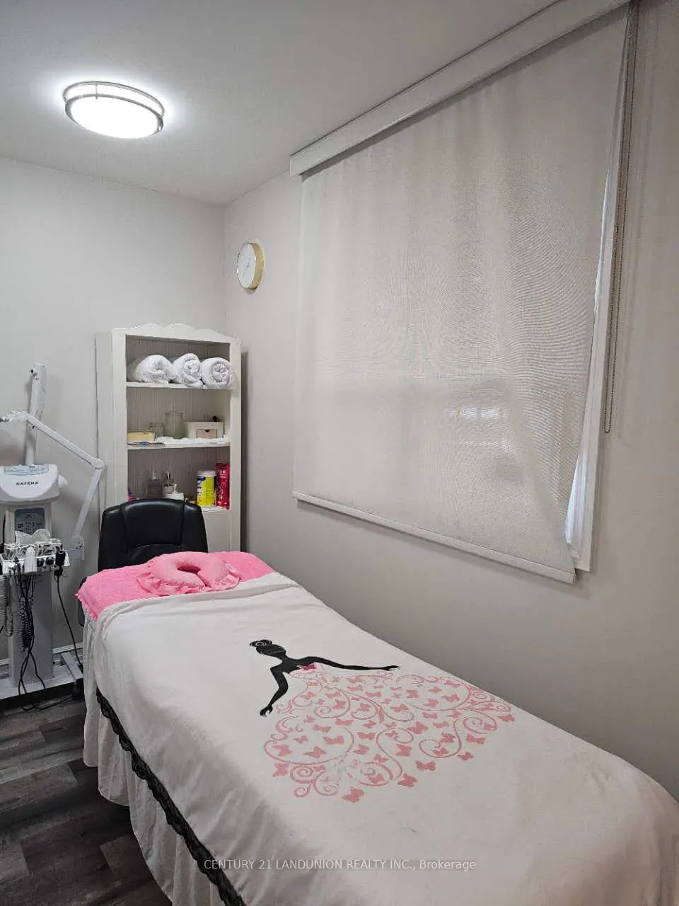 3379 Bathurst Street