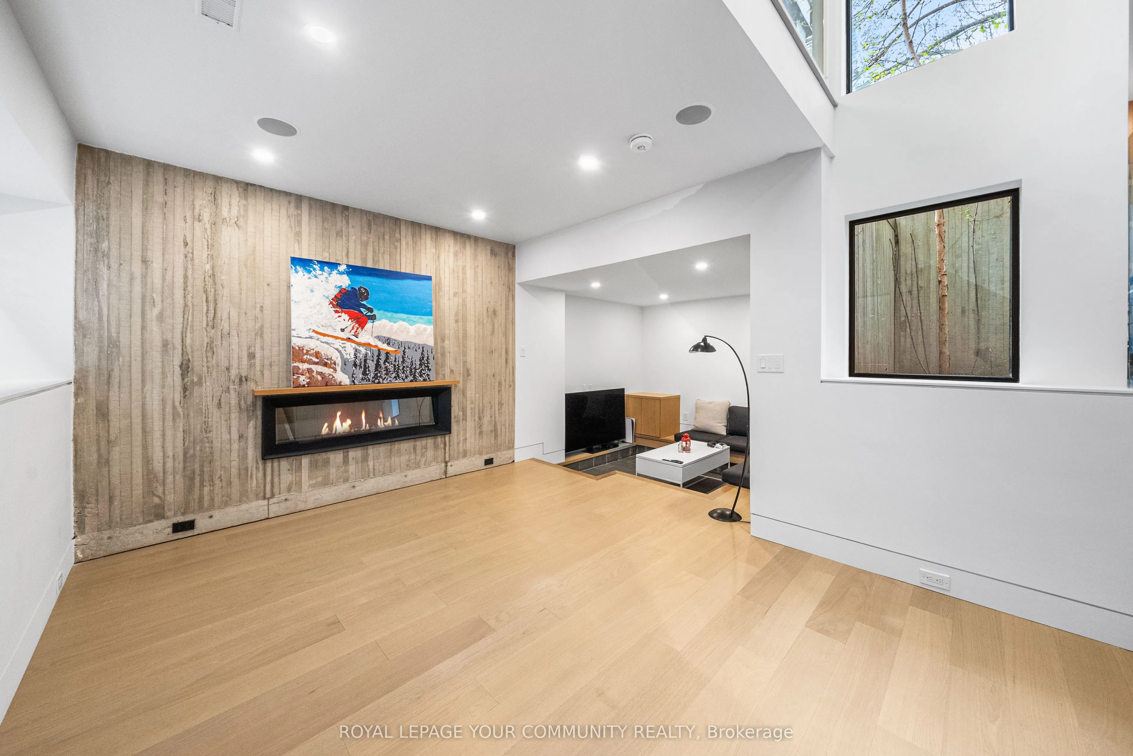 296 Elm Road