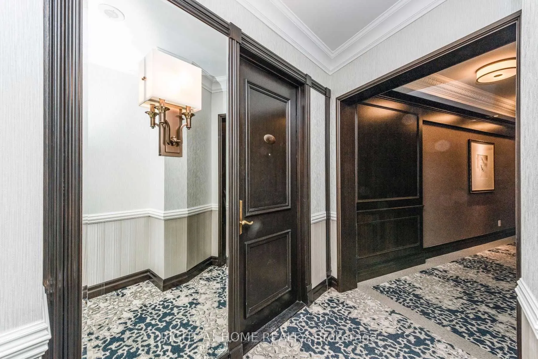 10 Old York Mills Road, #511