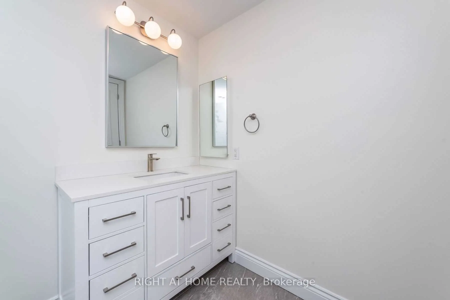 10 Old York Mills Road, #511