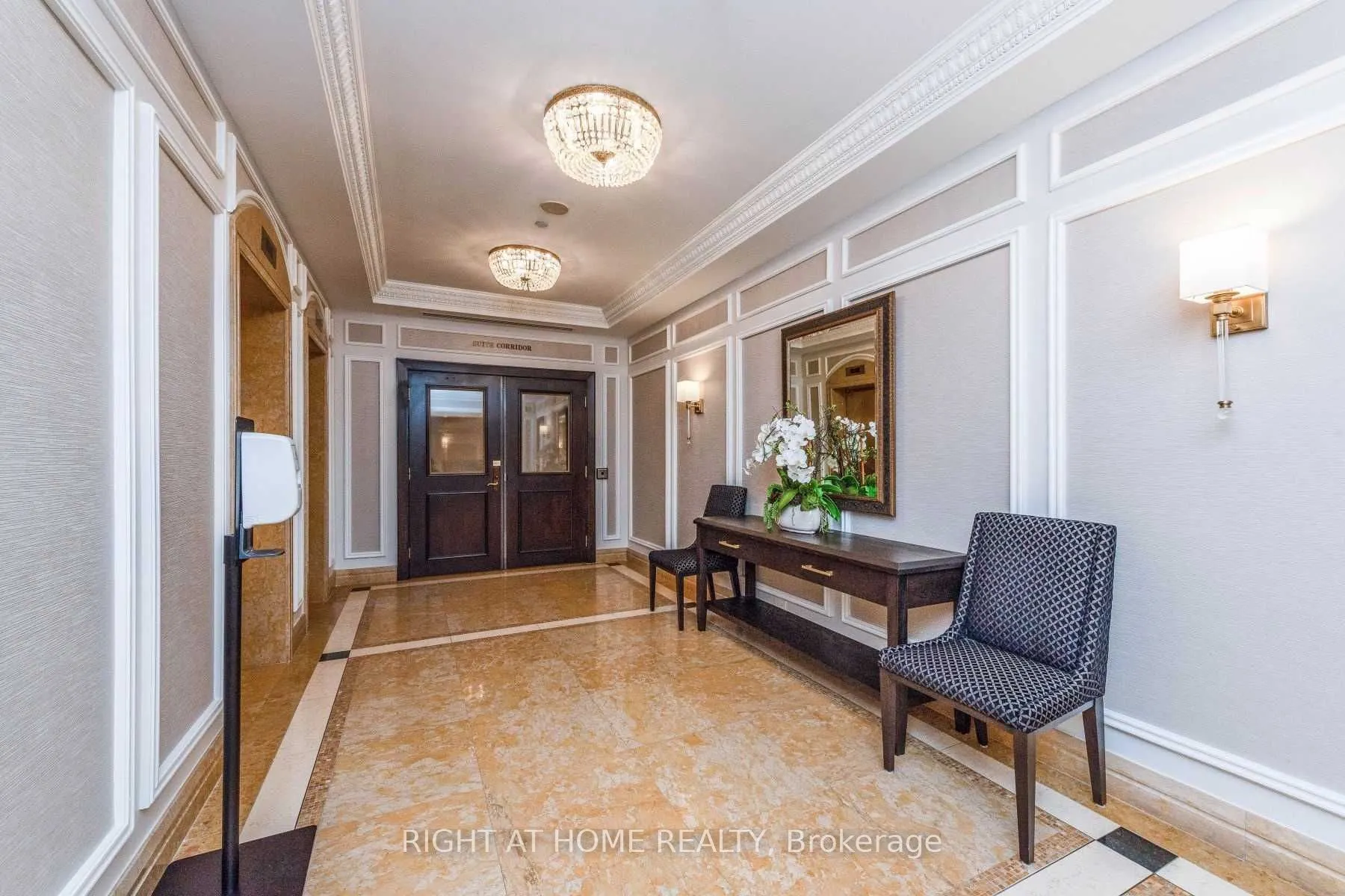 10 Old York Mills Road, #511