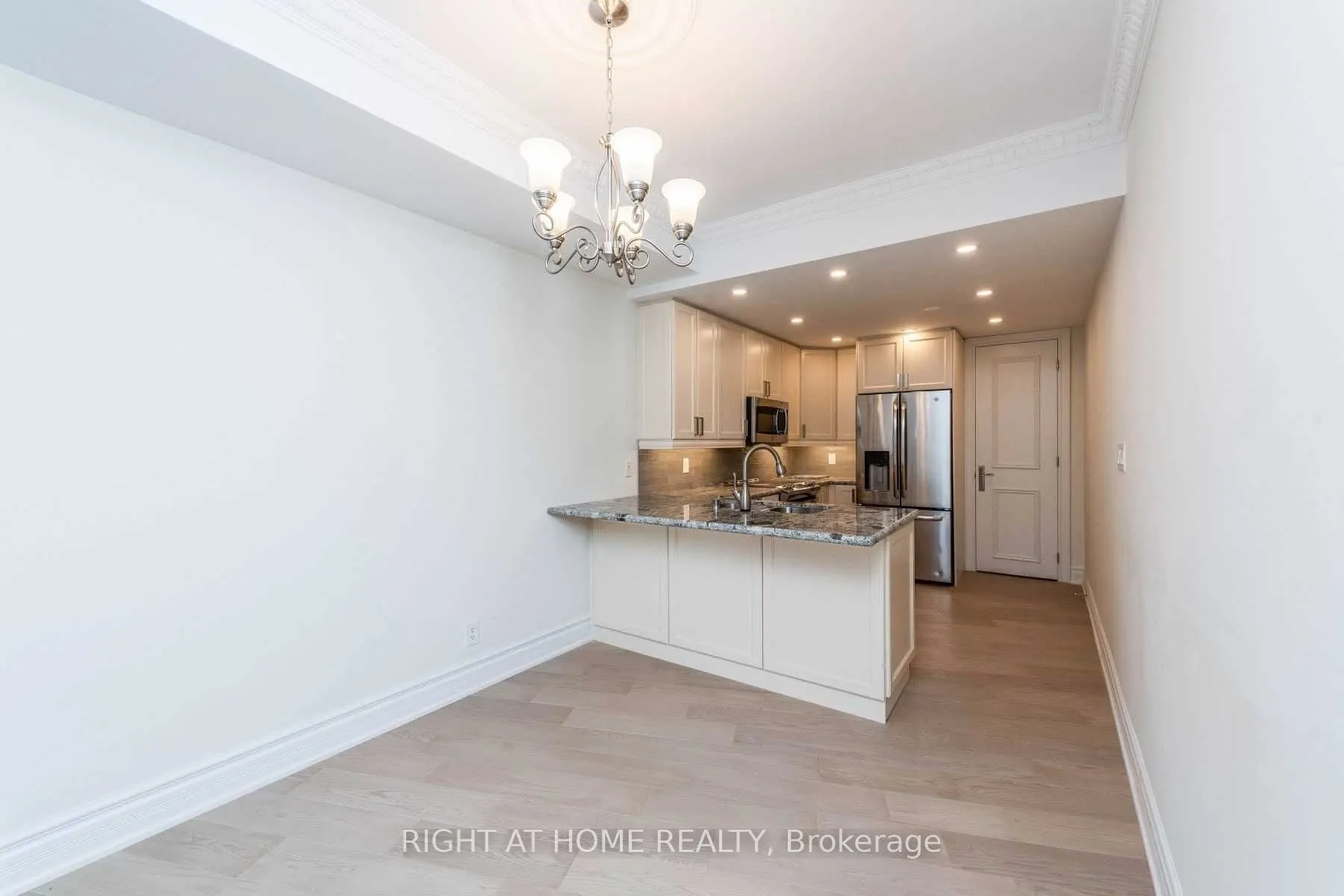 10 Old York Mills Road, #511