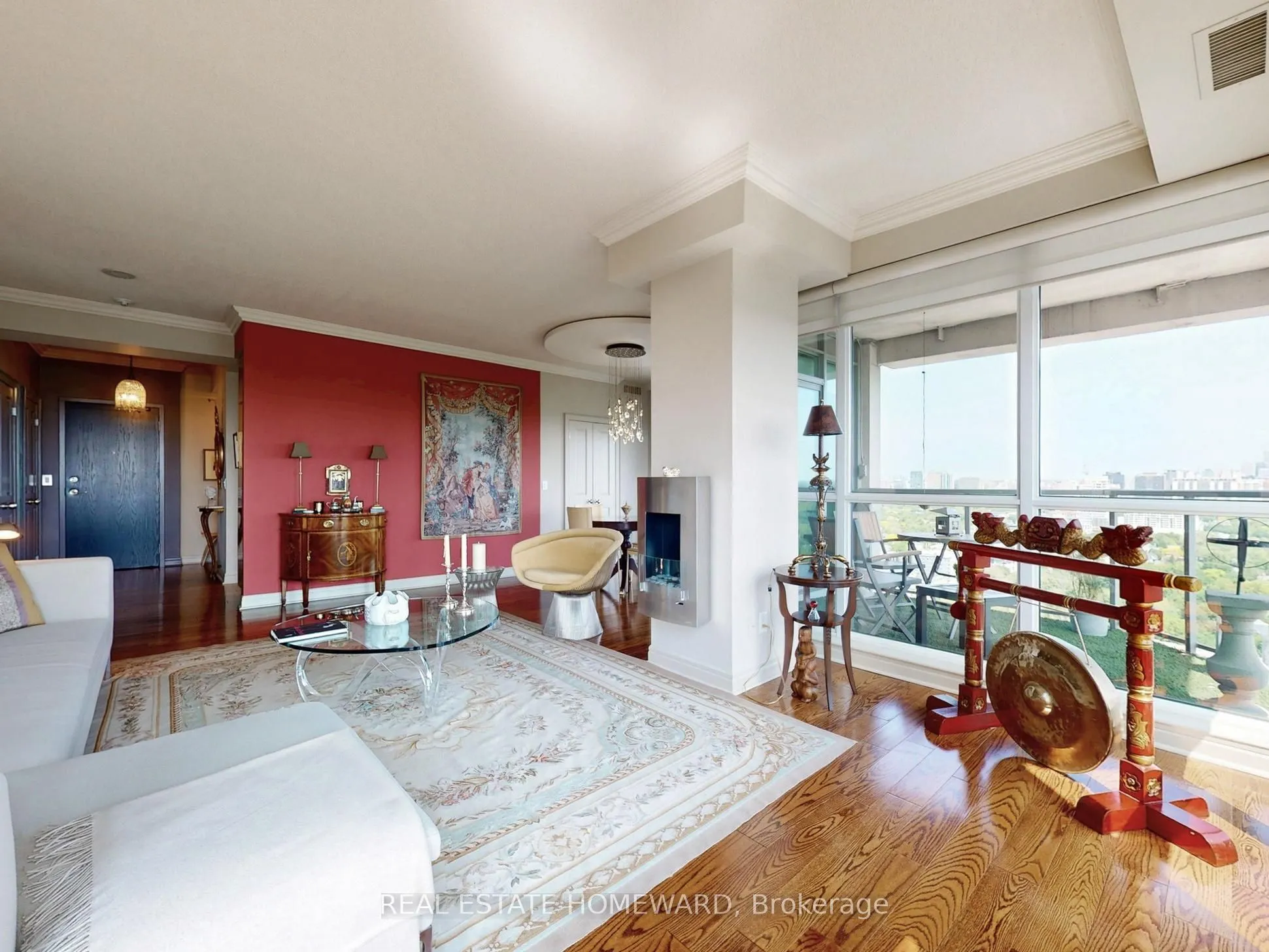 8 Park Road, #PH3703