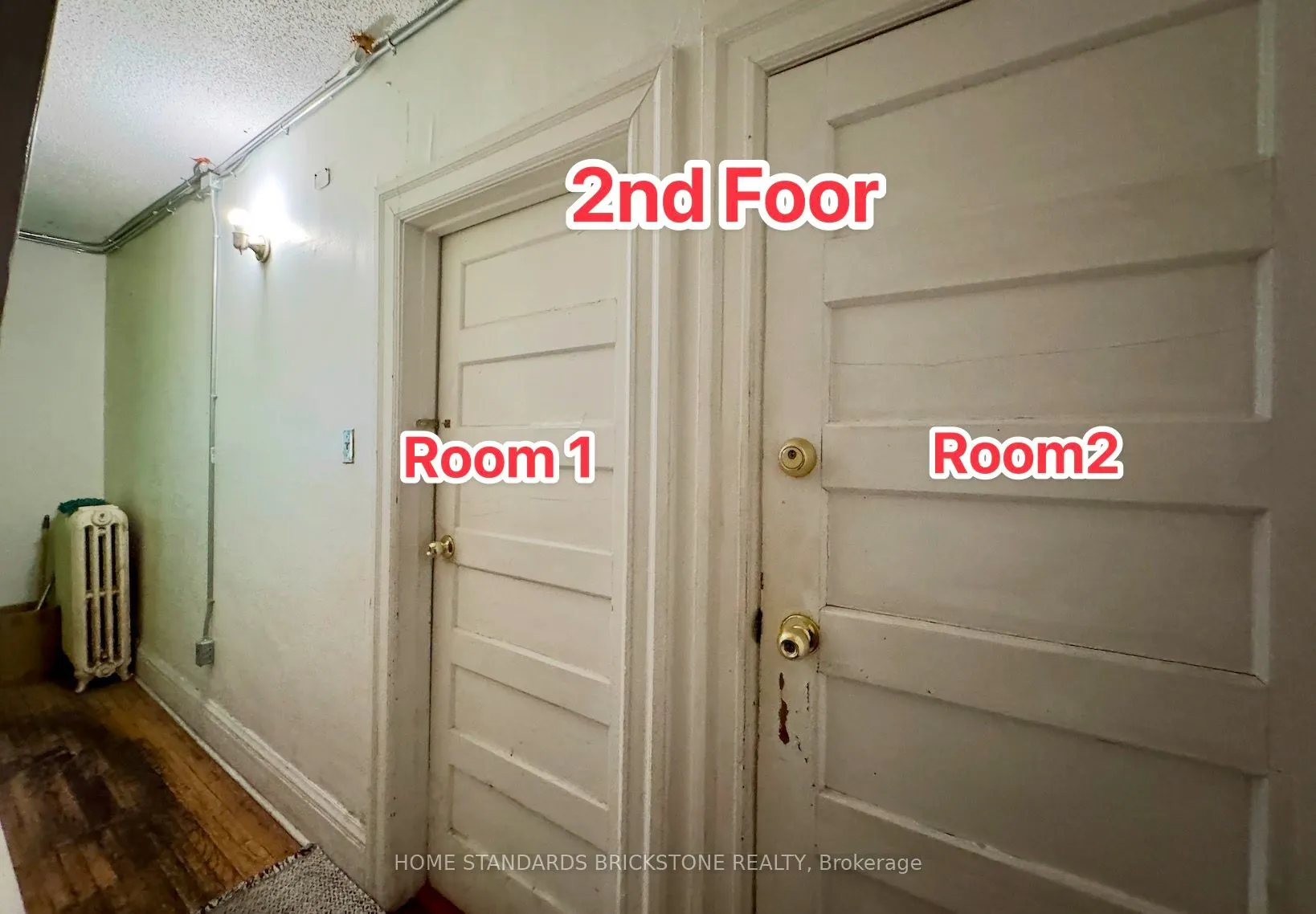 586 Bloor Street W
