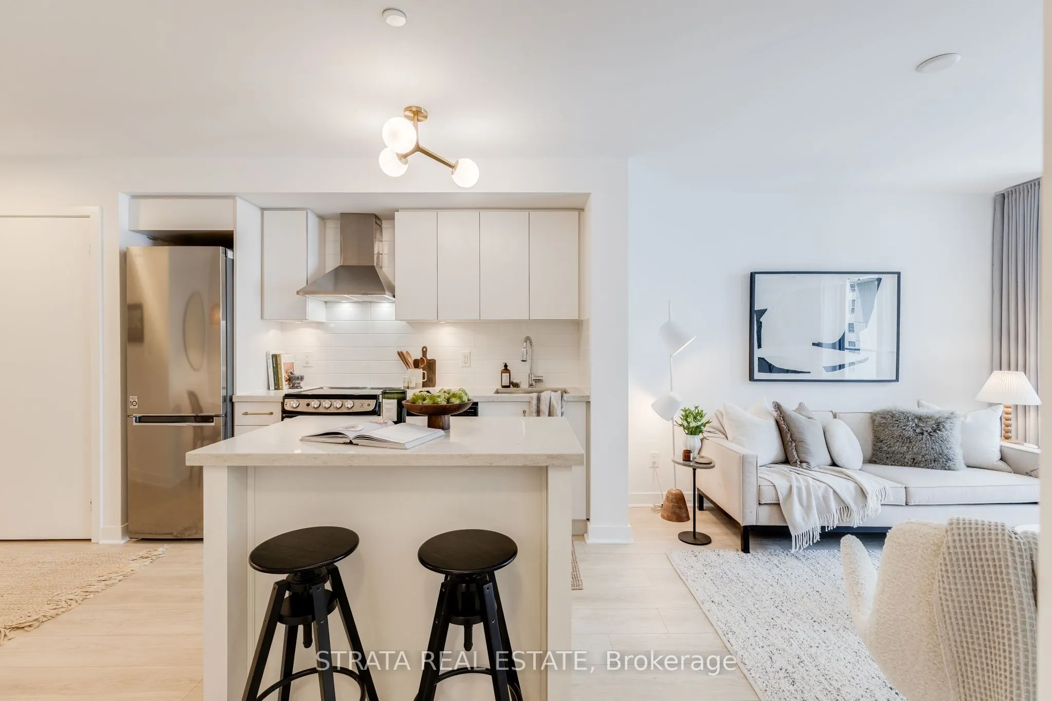 58 Orchard View Boulevard, #1006