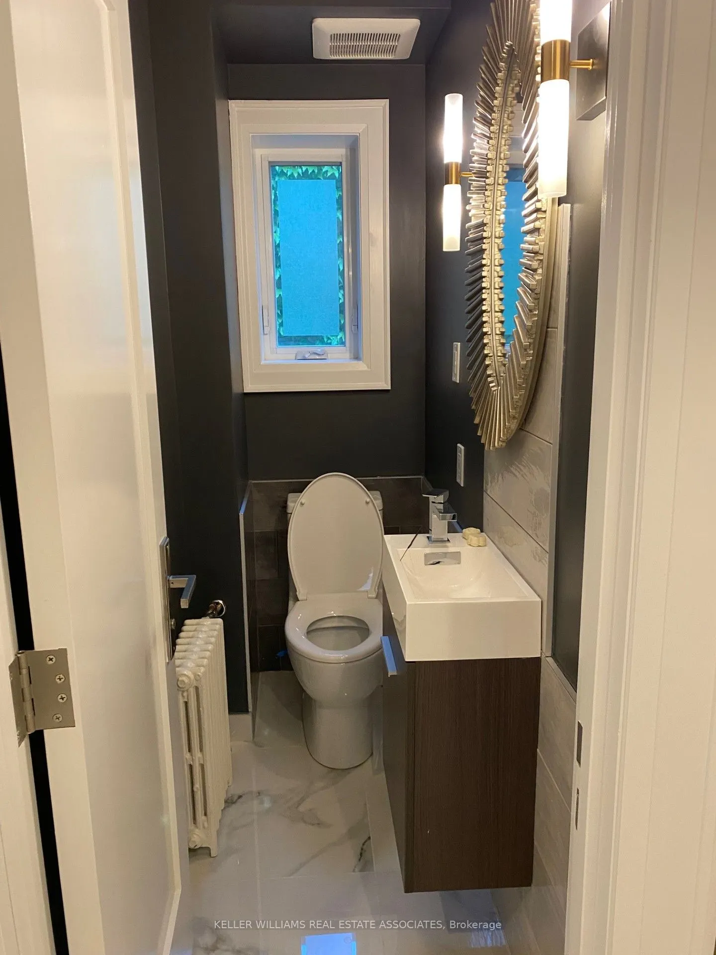 27 Glen Elm Avenue, #1