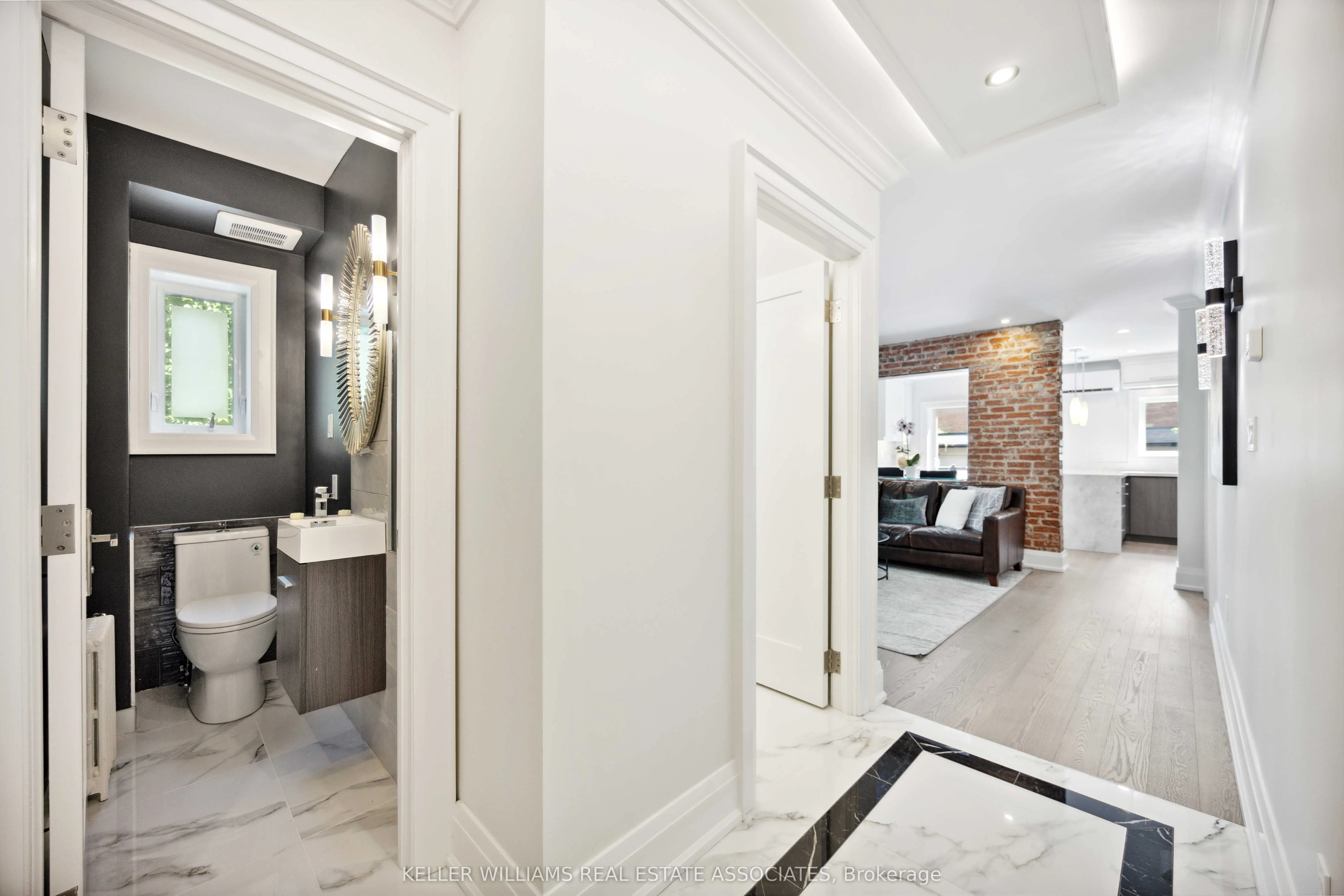 27 Glen Elm Avenue, #1