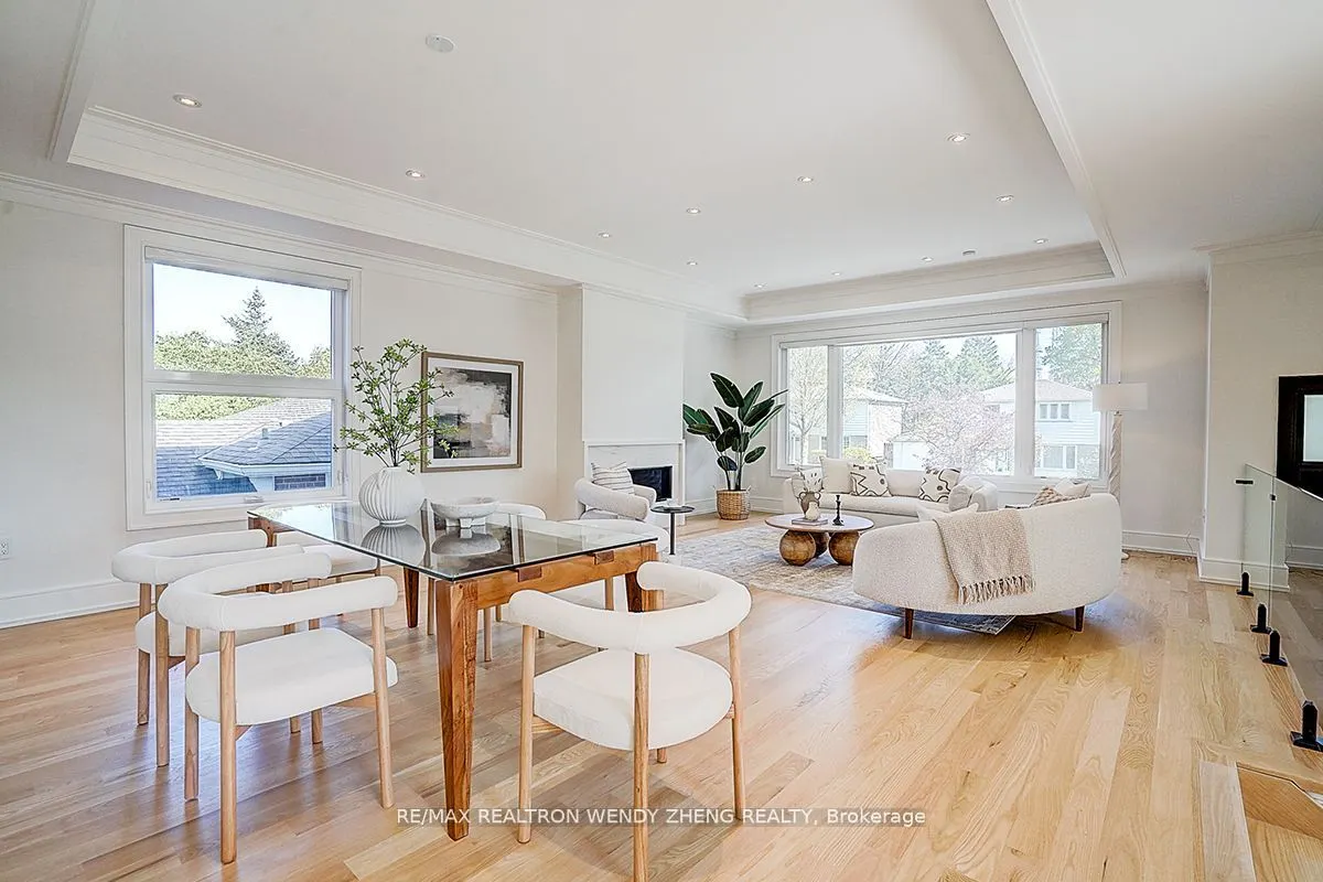23 Cresthaven Drive
