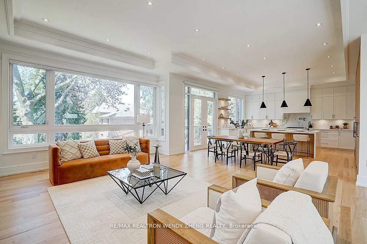 23 Cresthaven Drive