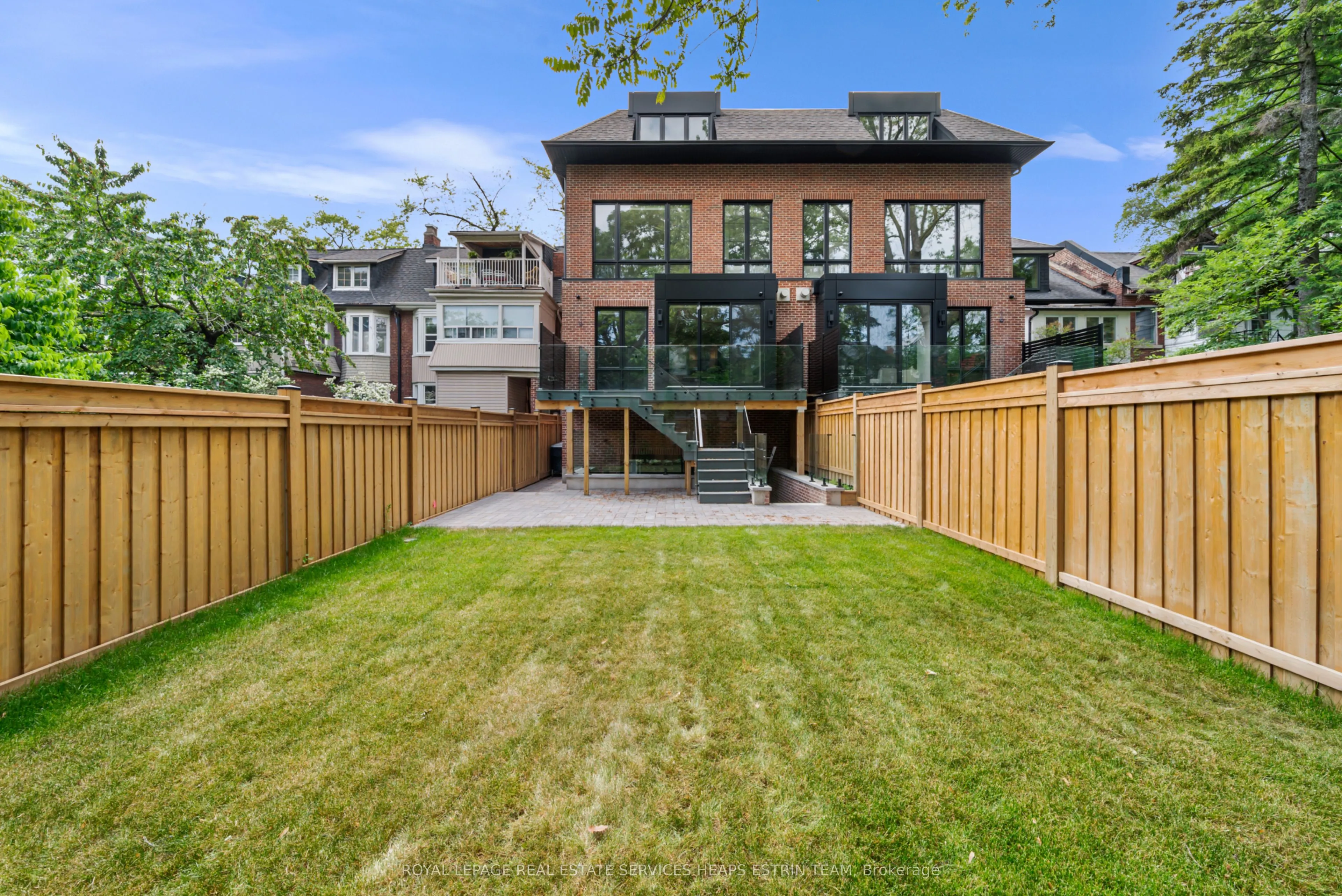 77 Kendal Avenue