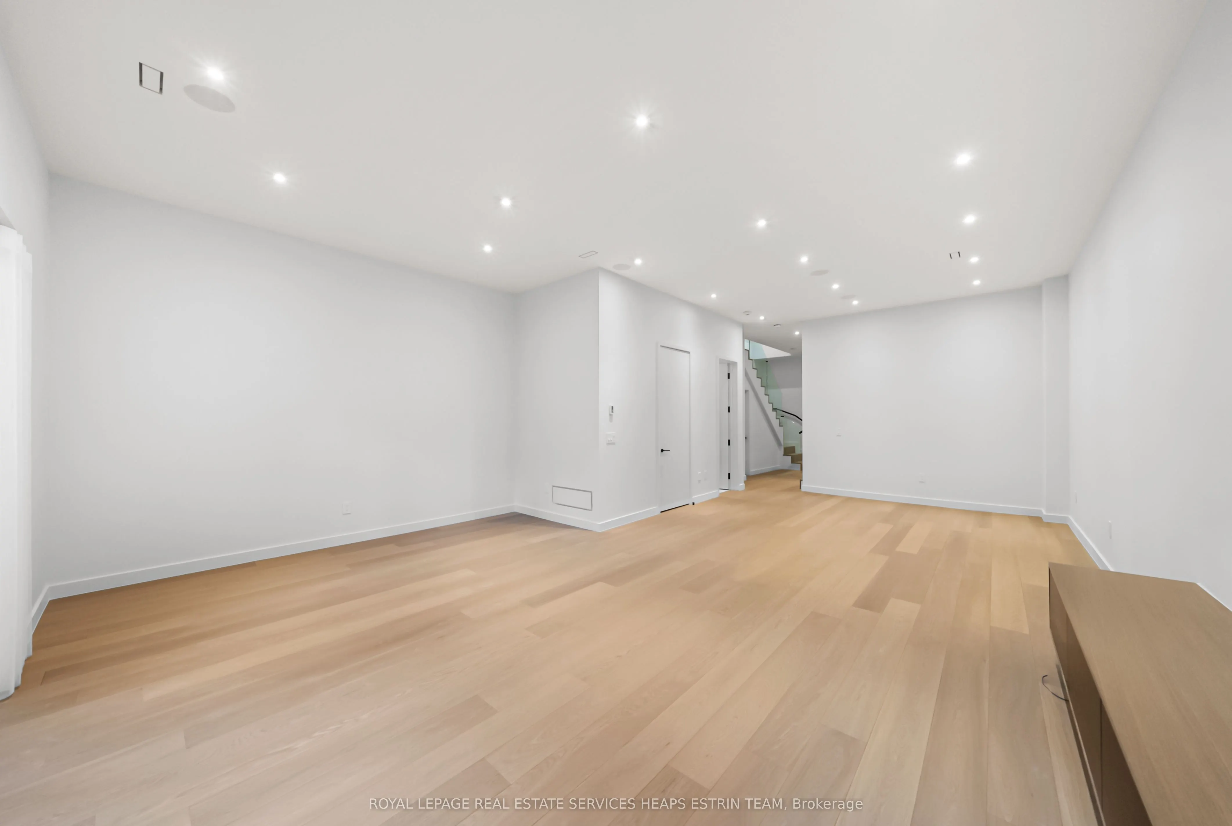 77 Kendal Avenue