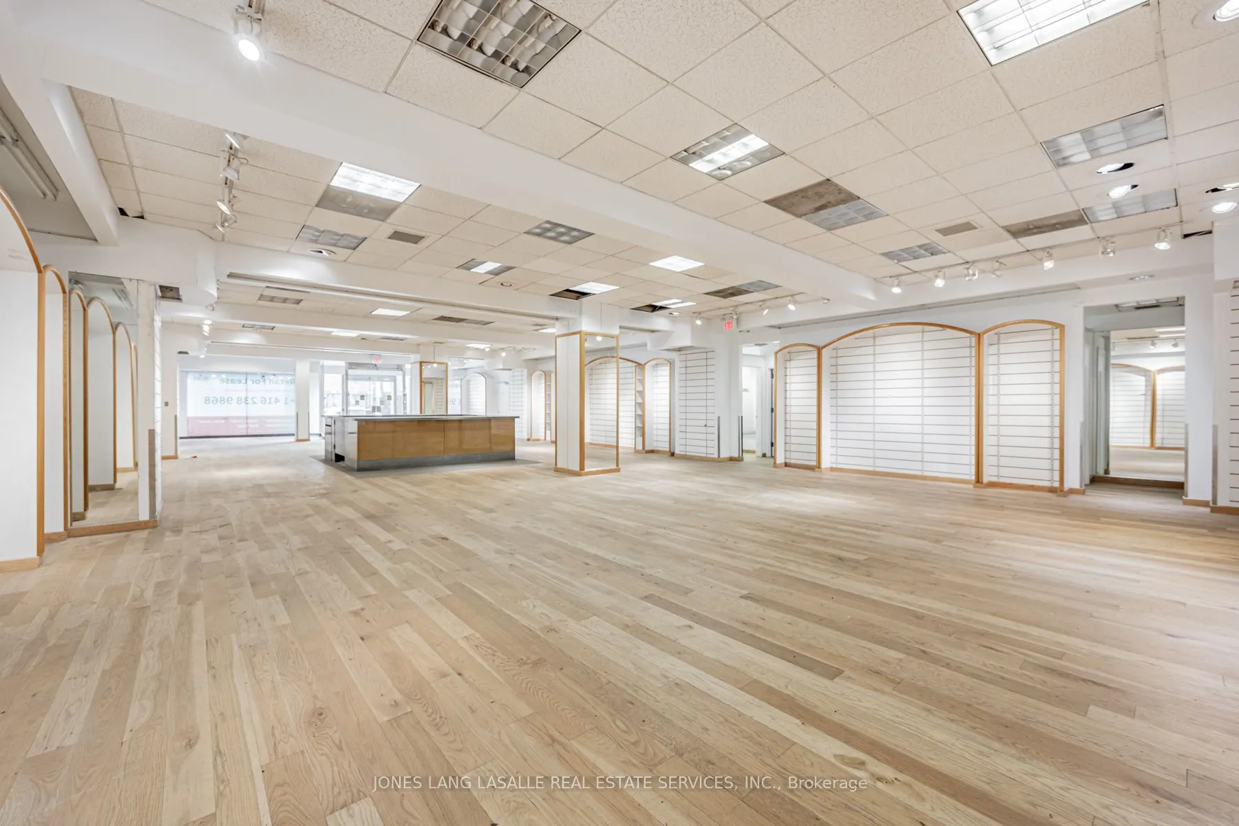 2574 Yonge Street