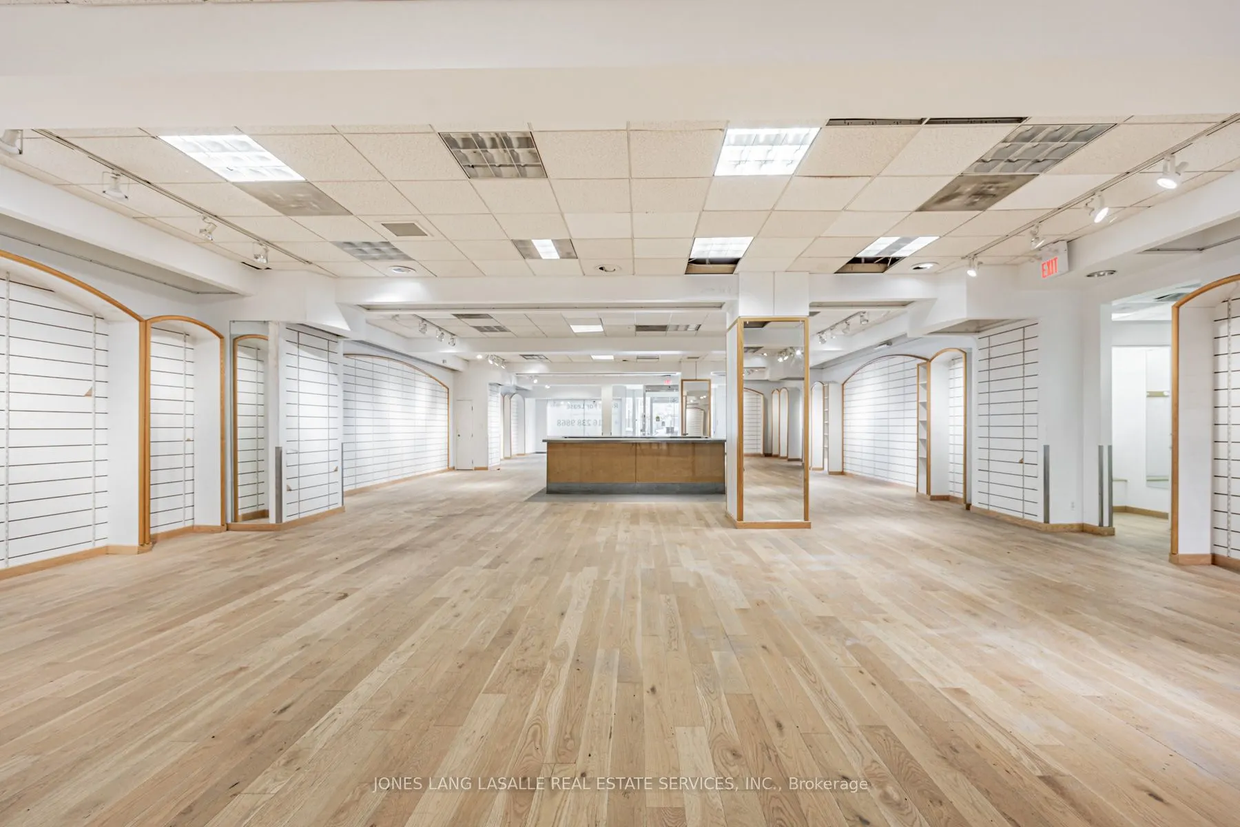 2574 Yonge Street