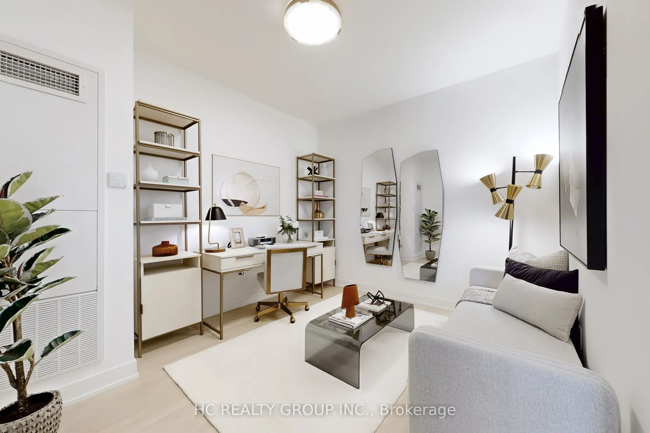 30 Inn On The Park Drive, #222