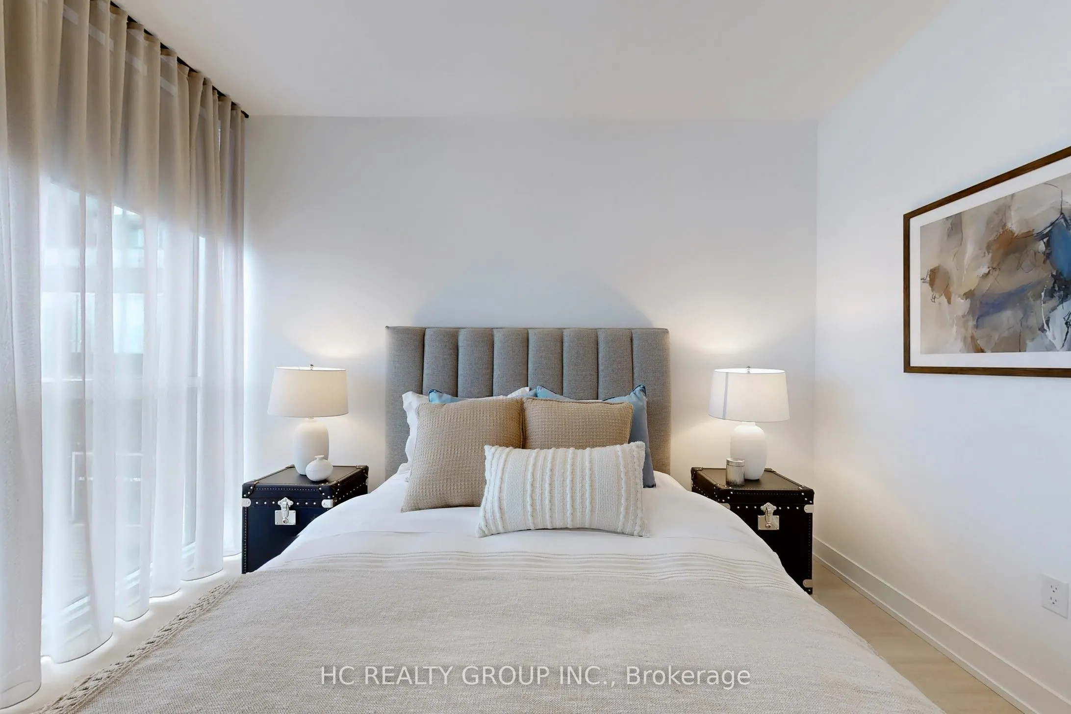 30 Inn On The Park Drive, #222