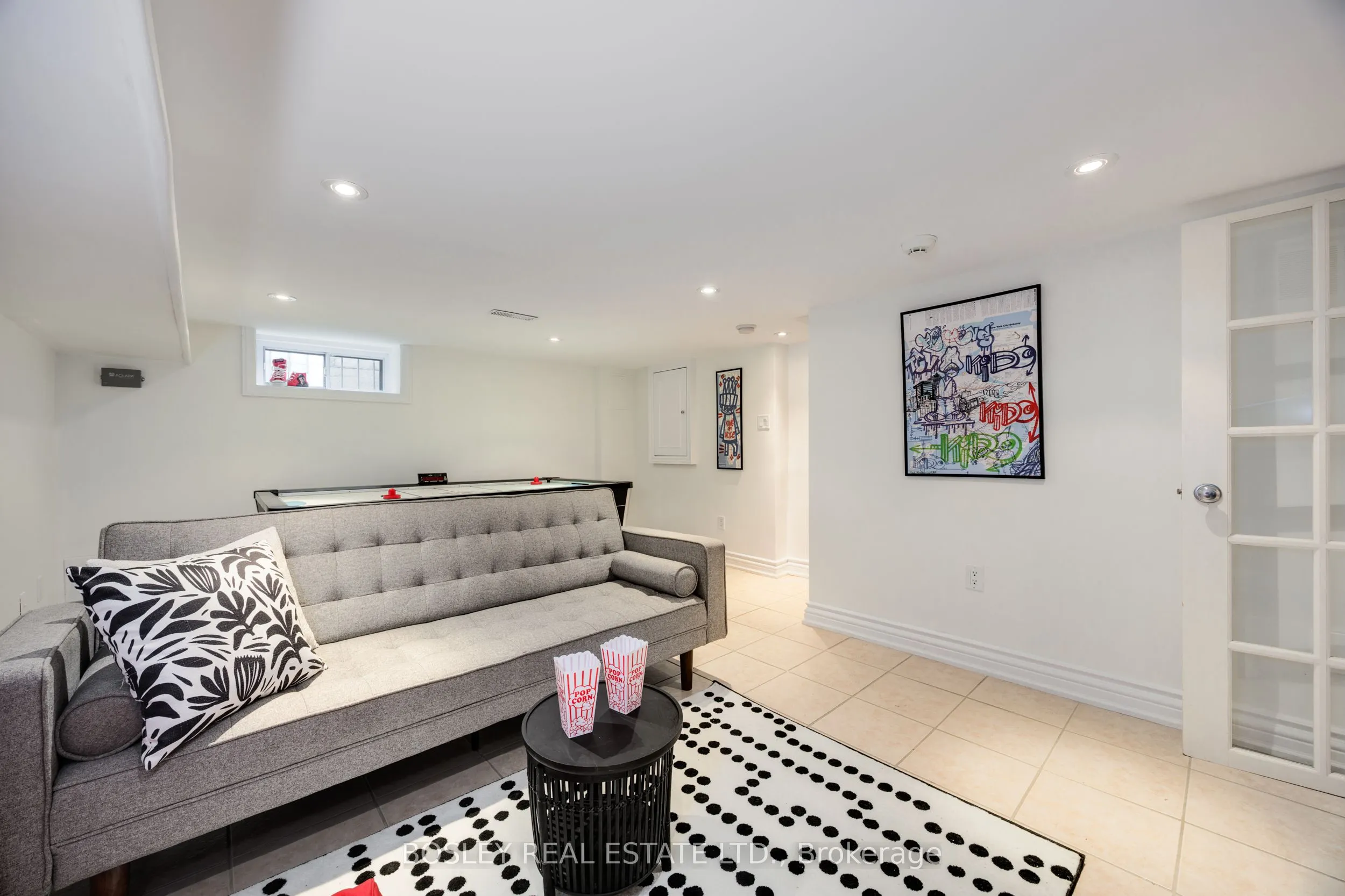 4 Whitaker Avenue