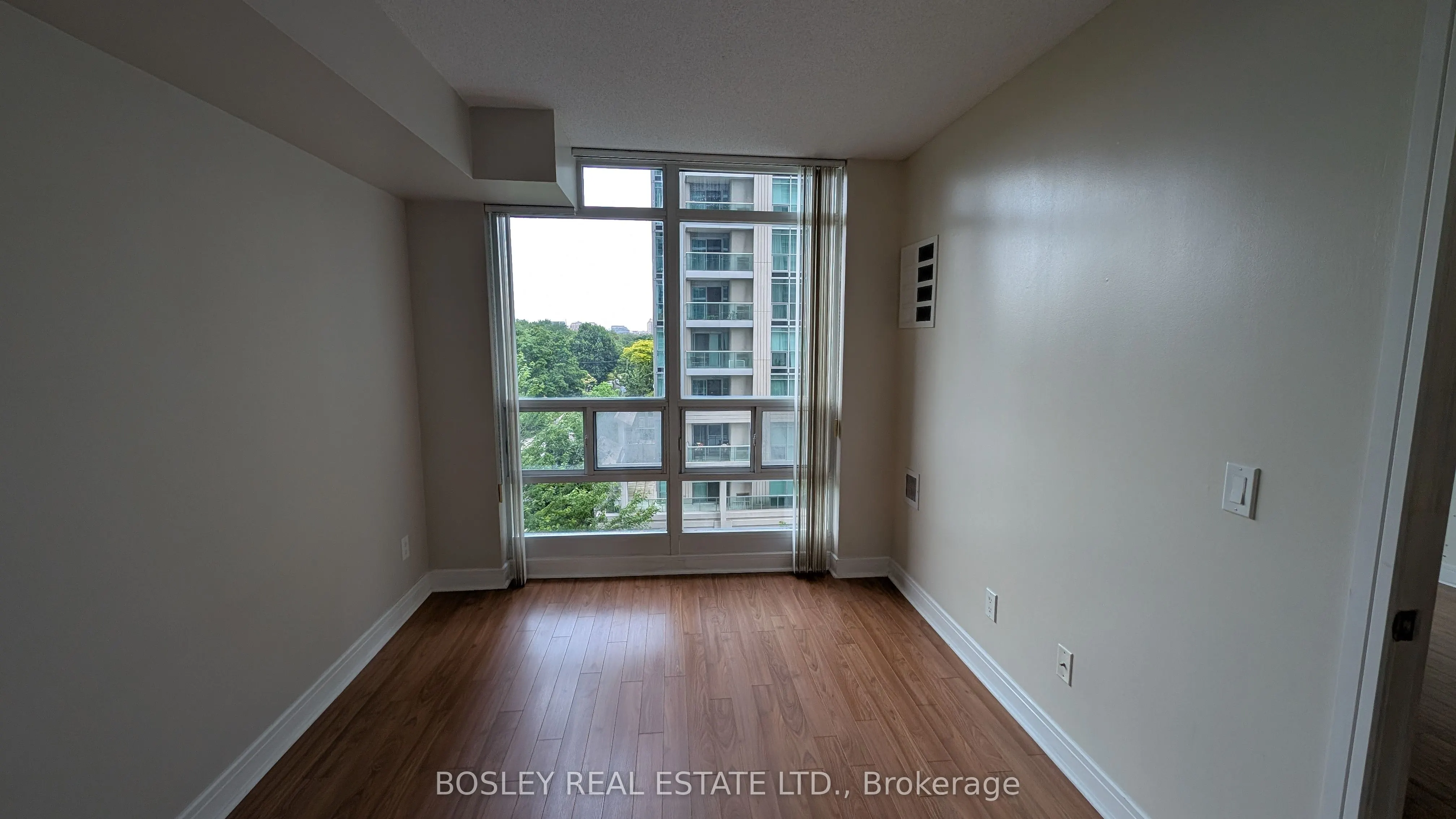 35 Bales Avenue, #709