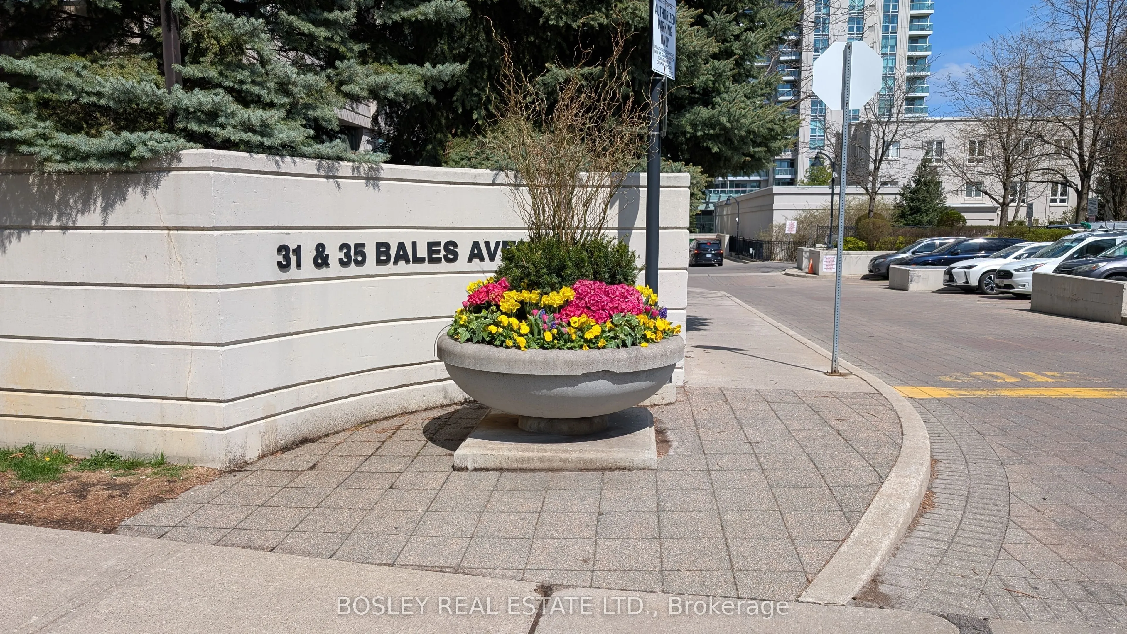 35 Bales Avenue, #709