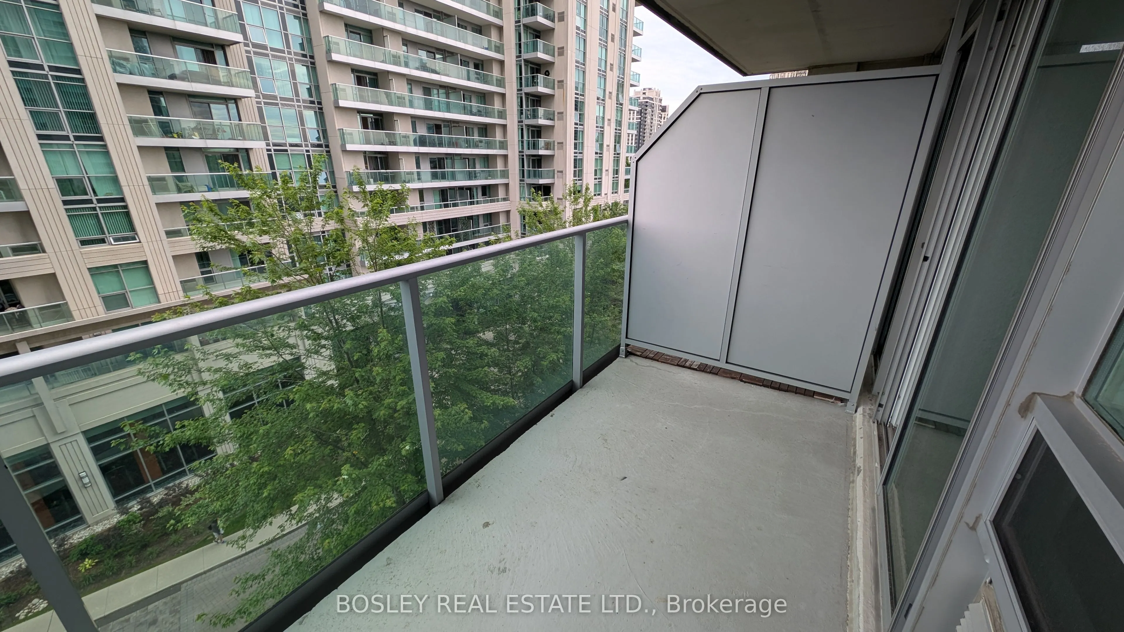 35 Bales Avenue, #709