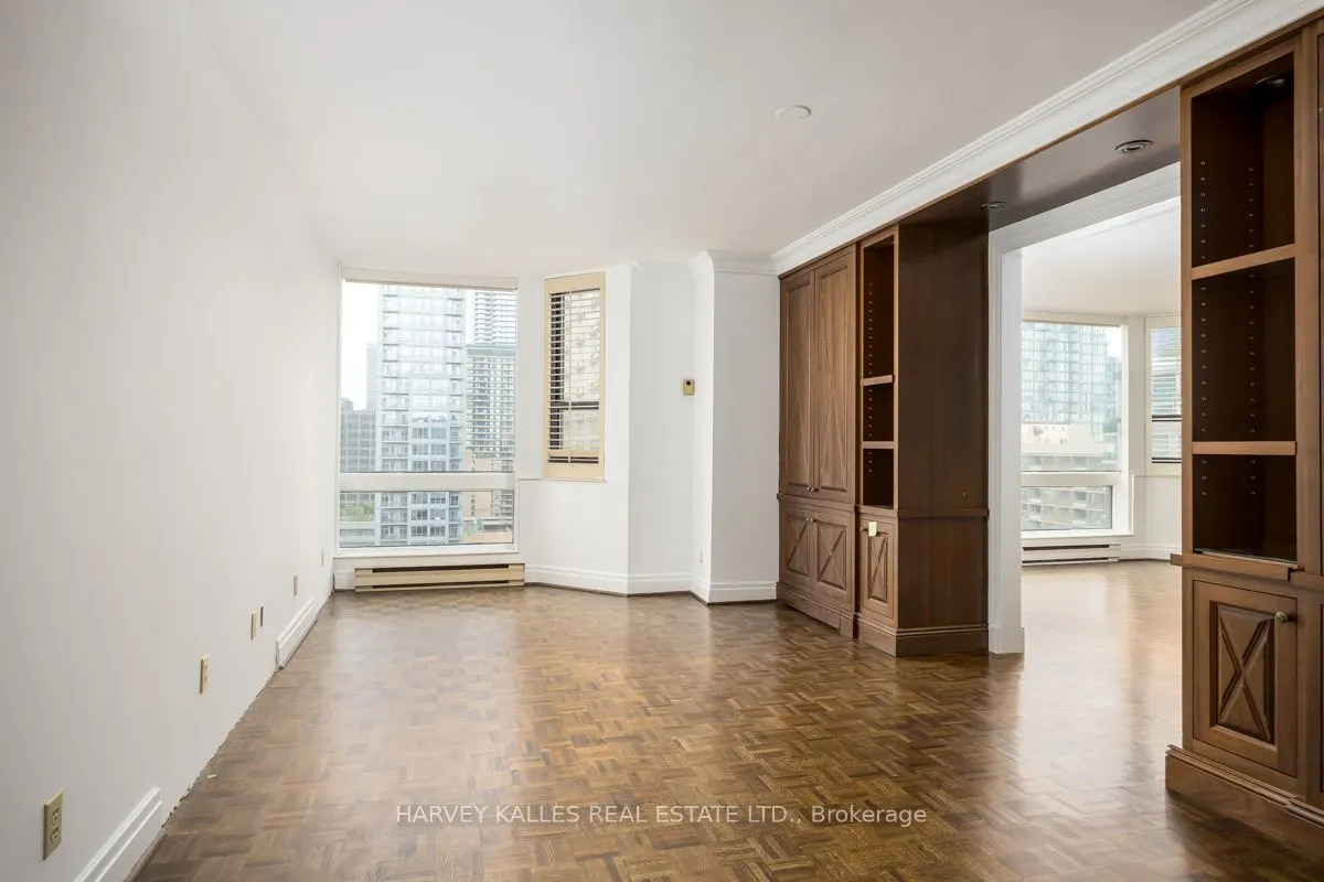 1166 Bay Street, #2103