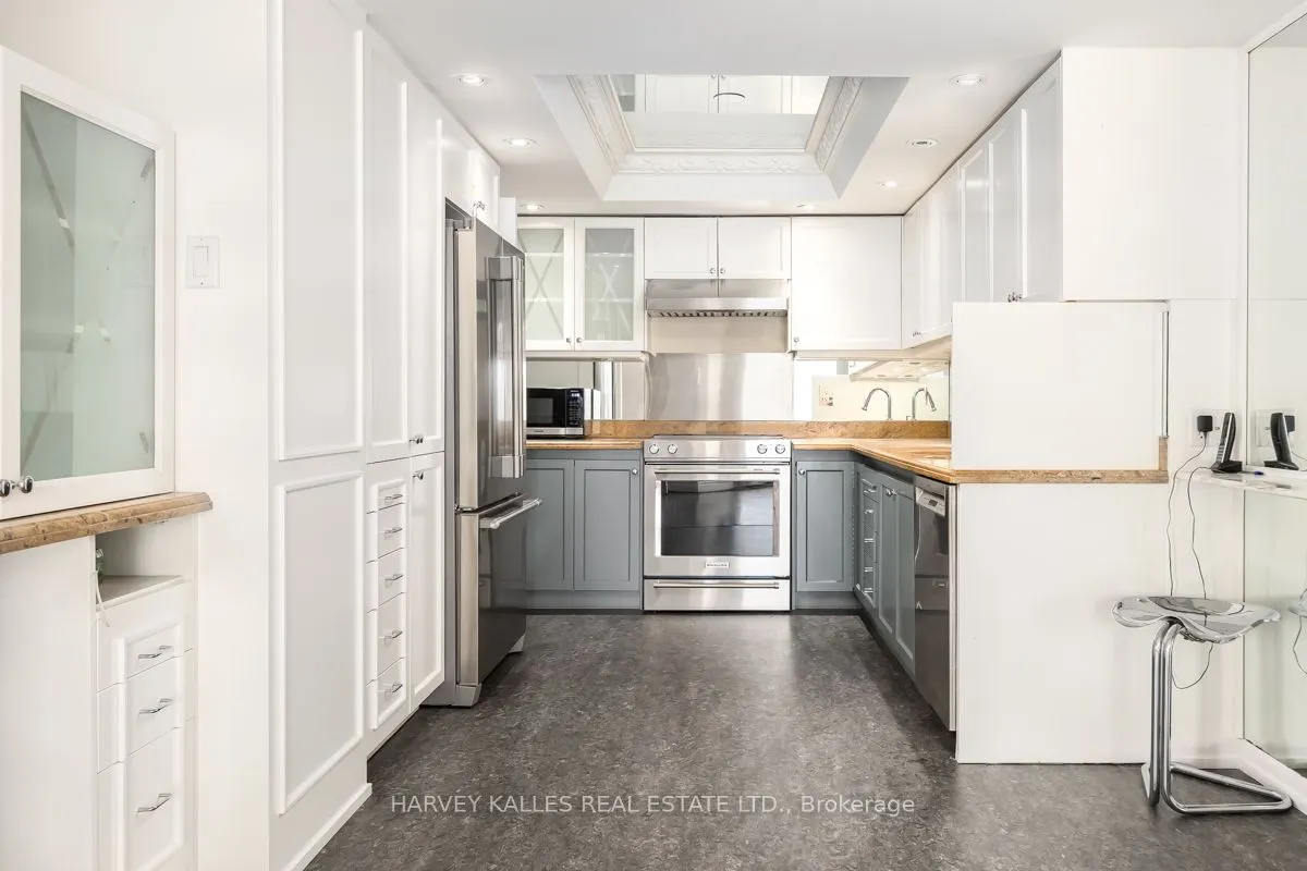 1166 Bay Street, #2103