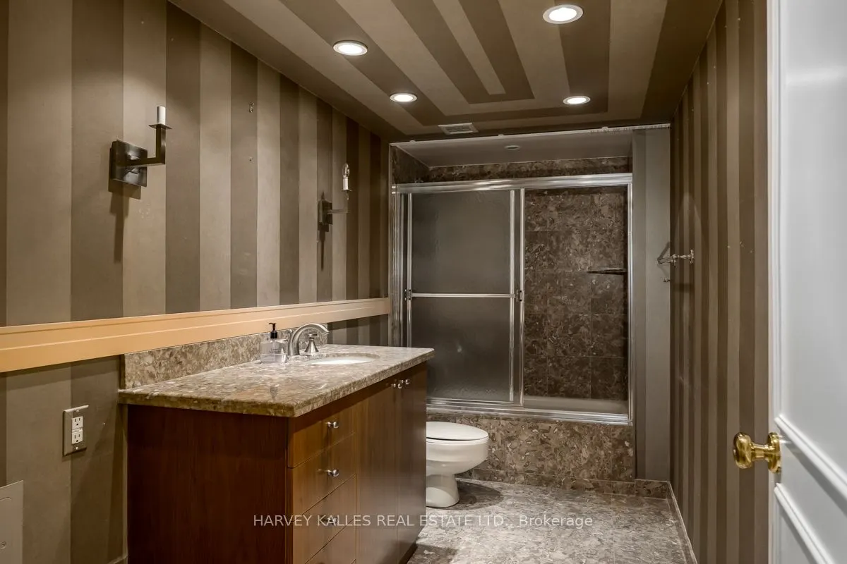 1166 Bay Street, #2103