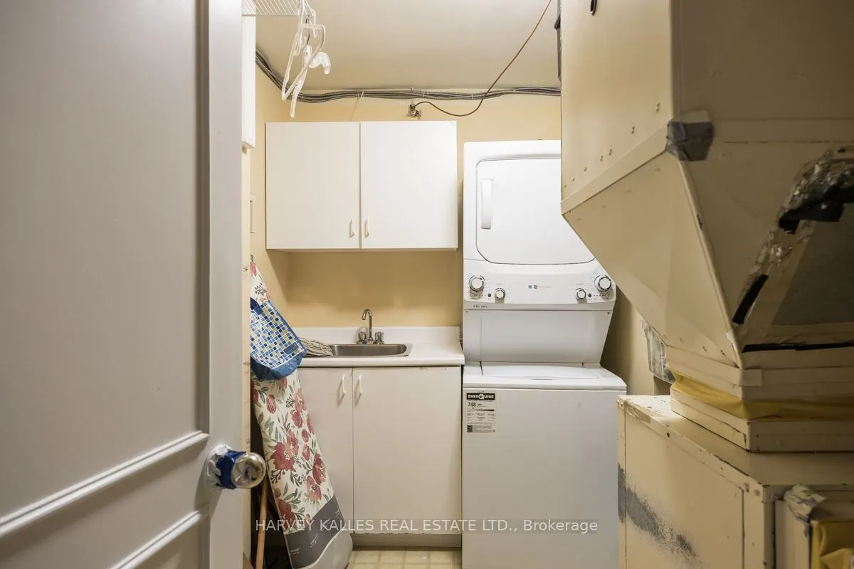 1166 Bay Street, #2103