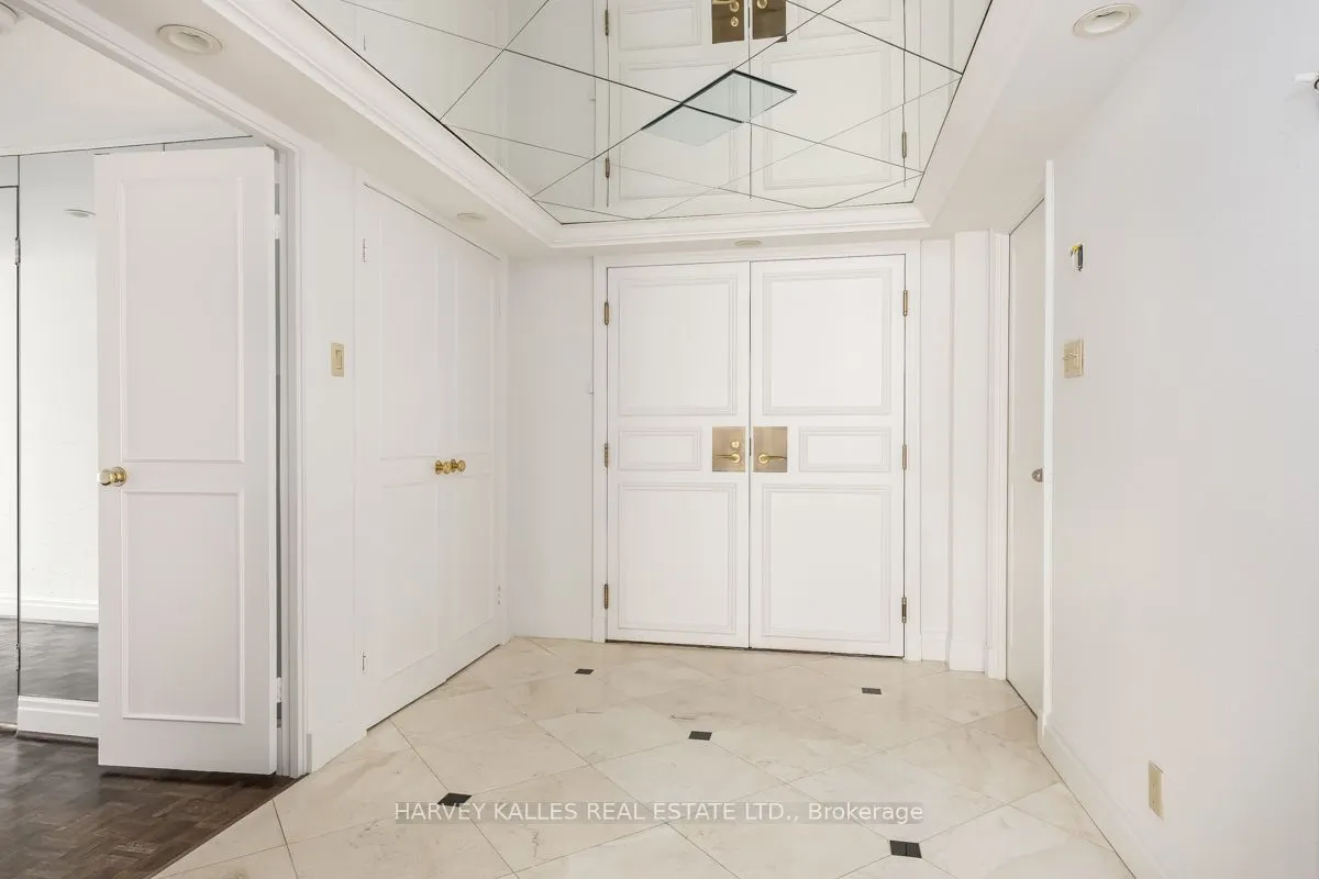 1166 Bay Street, #2103