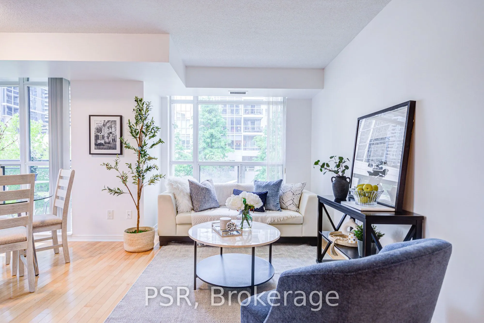 155 Beecroft Road, #211