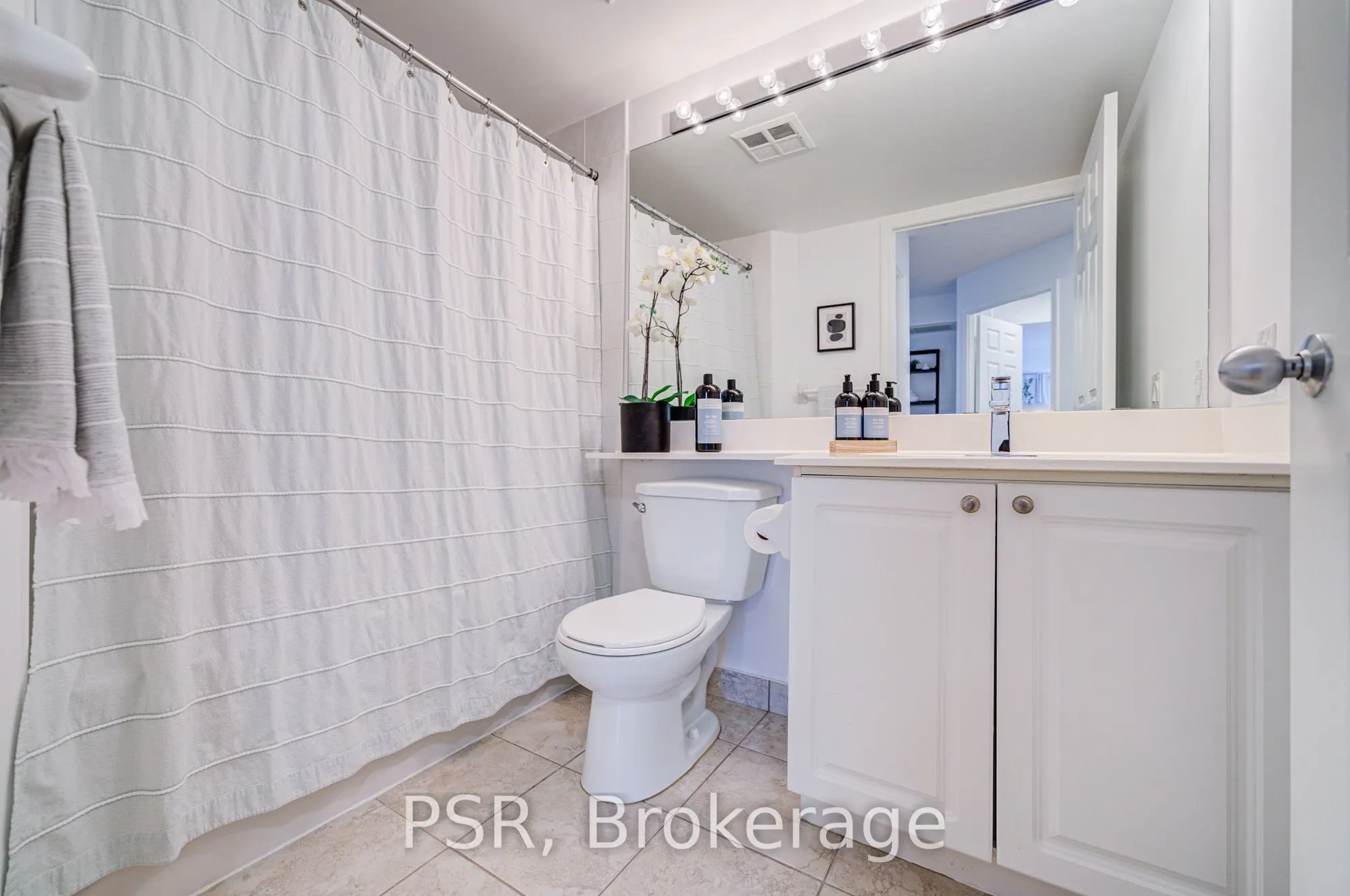 155 Beecroft Road, #211