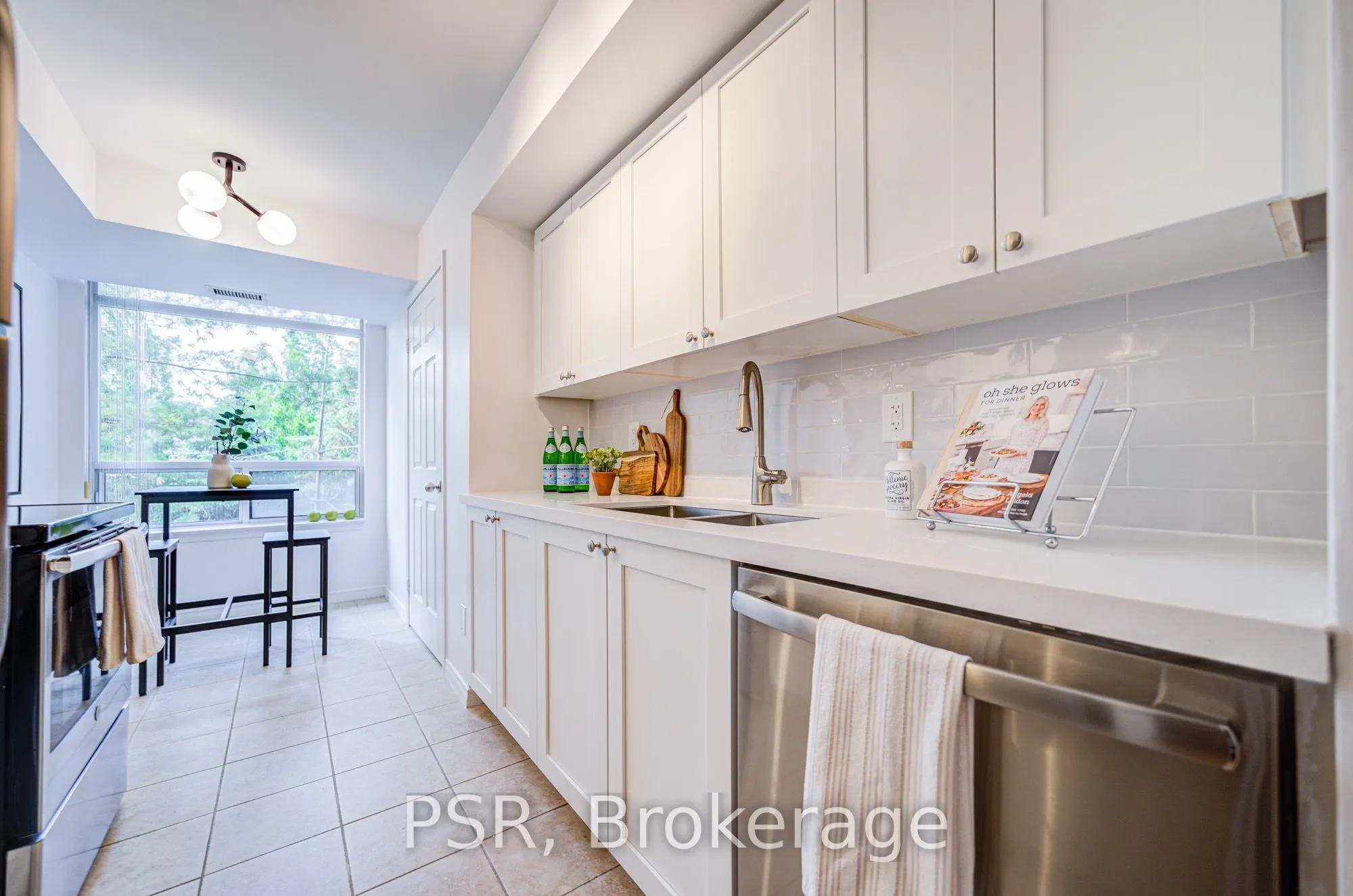 155 Beecroft Road, #211